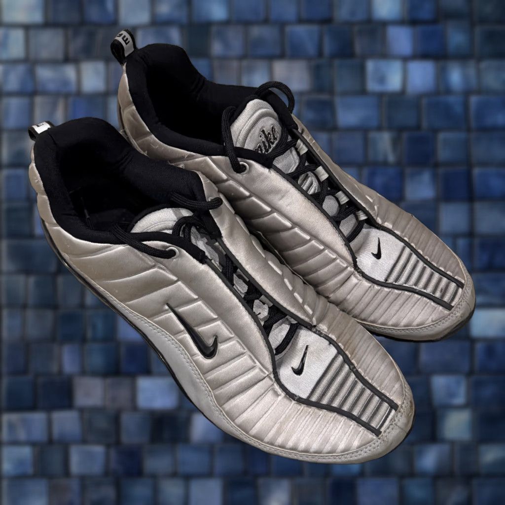 Nike VINTAGE Nike Air Mens 13 Metallic Silver 302468-004 Sneaker Distressed Fair Womens Mens Boys Size US 13 / EU 46 - 1 Thumbnail
