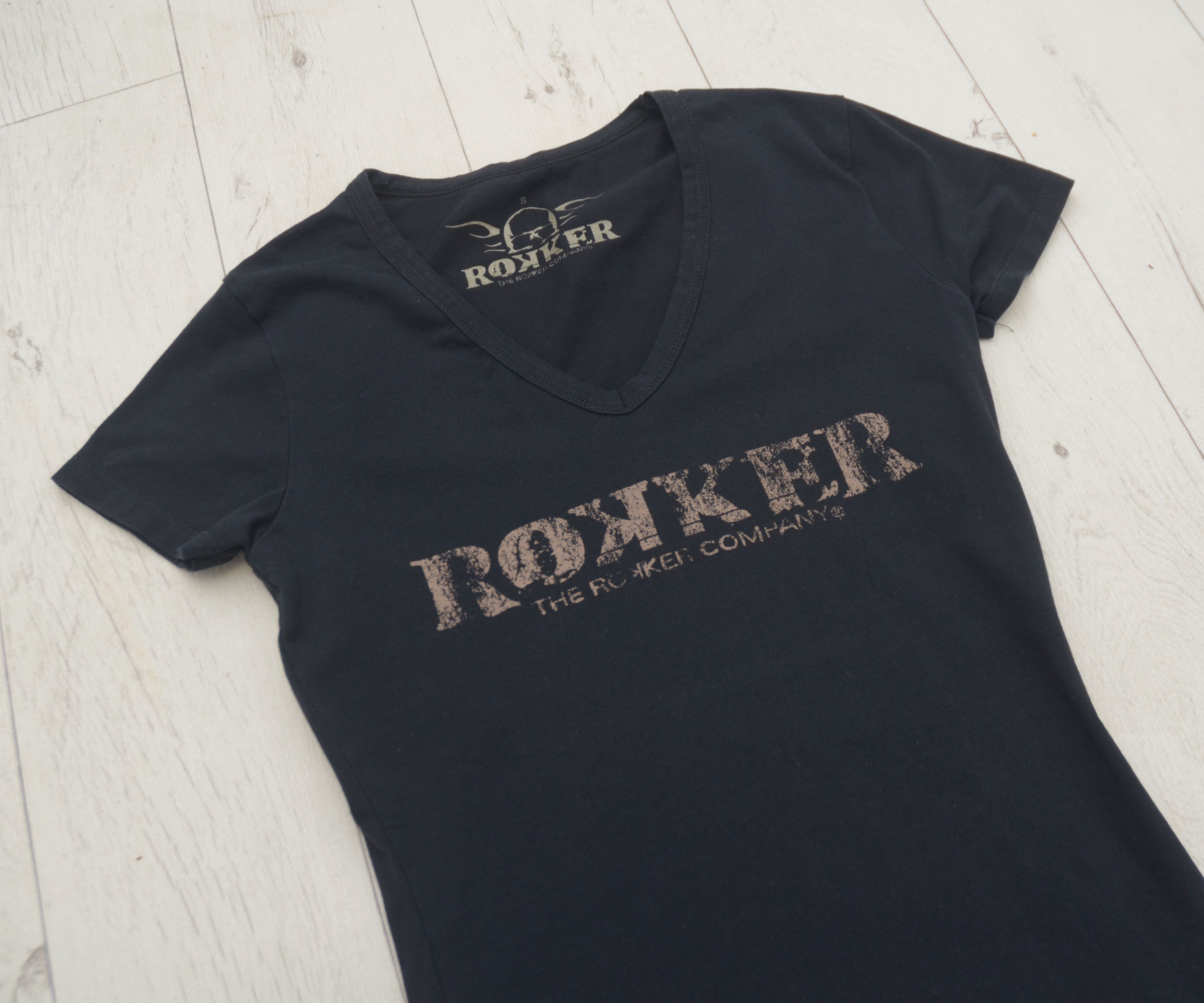 THE ROKKER COMPANY ROKKER Eagle Women’s Red V-Neck Skull T-Shirt sz S Size S / US 4 / IT 40 - 4 Thumbnail