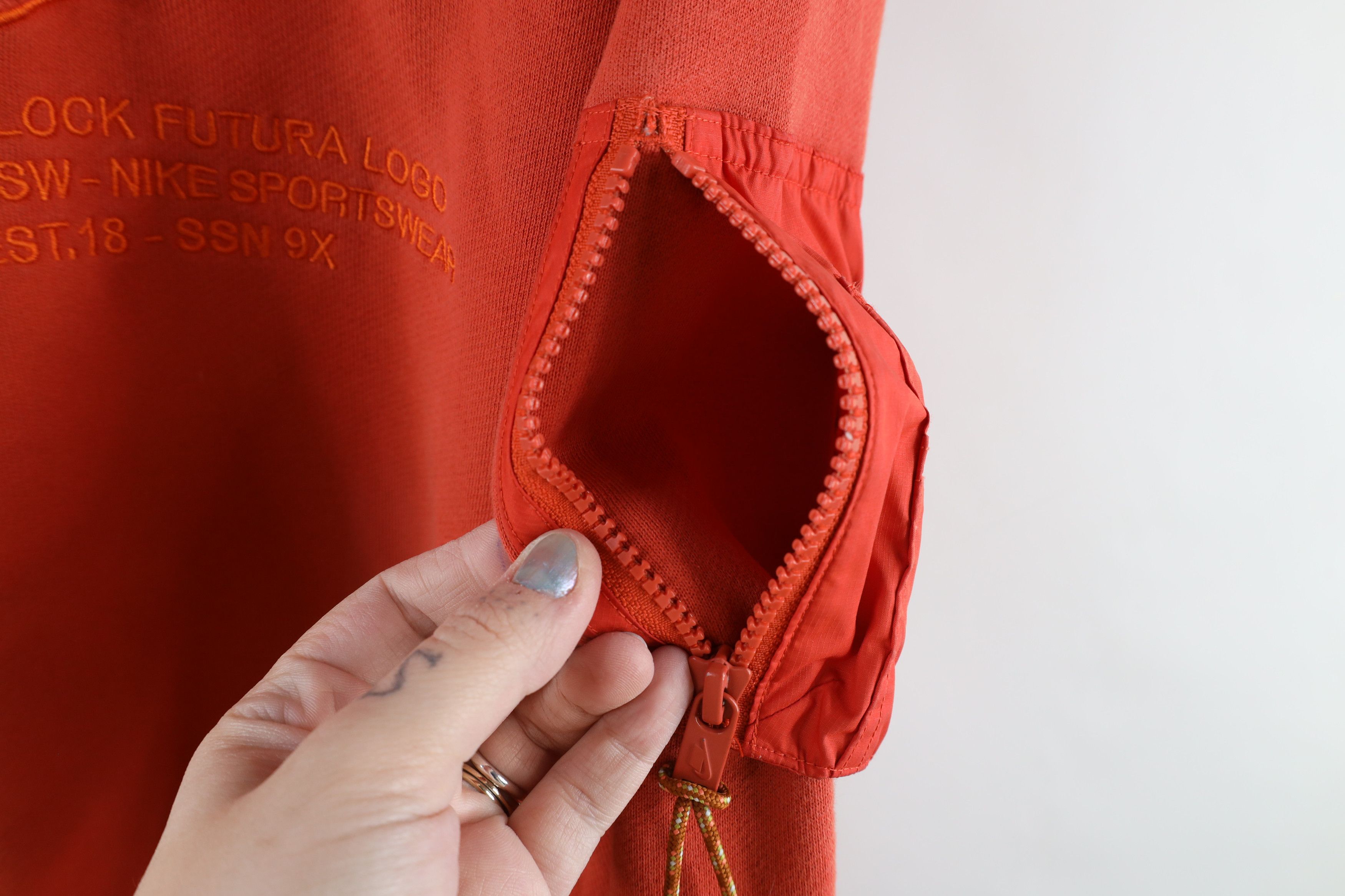 Nike × Vintage Nike Sportswear Future Logo Big Swoosh Hoodie Sweatshirt Size US L / EU 52-54 / 3 - 5 Thumbnail