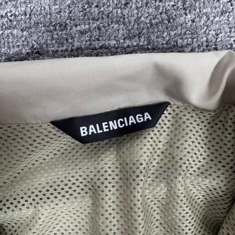 Balenciaga Balenciaga Double Hook Embroidered Insulated Jacket Coat Size US L / EU 52-54 / 3 - 6 Thumbnail