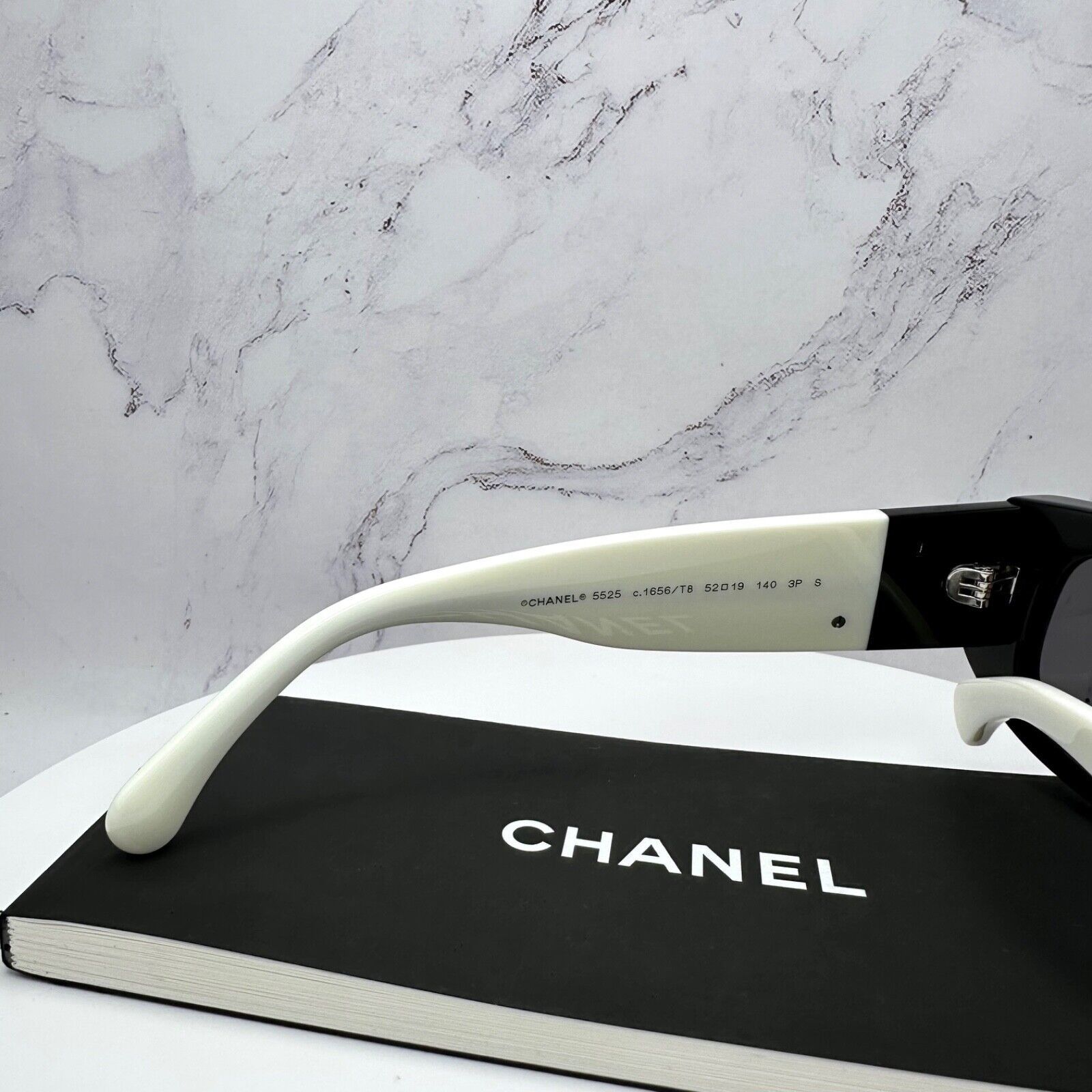 New CHANEL Sunglasses Black White Polarized CC Logo