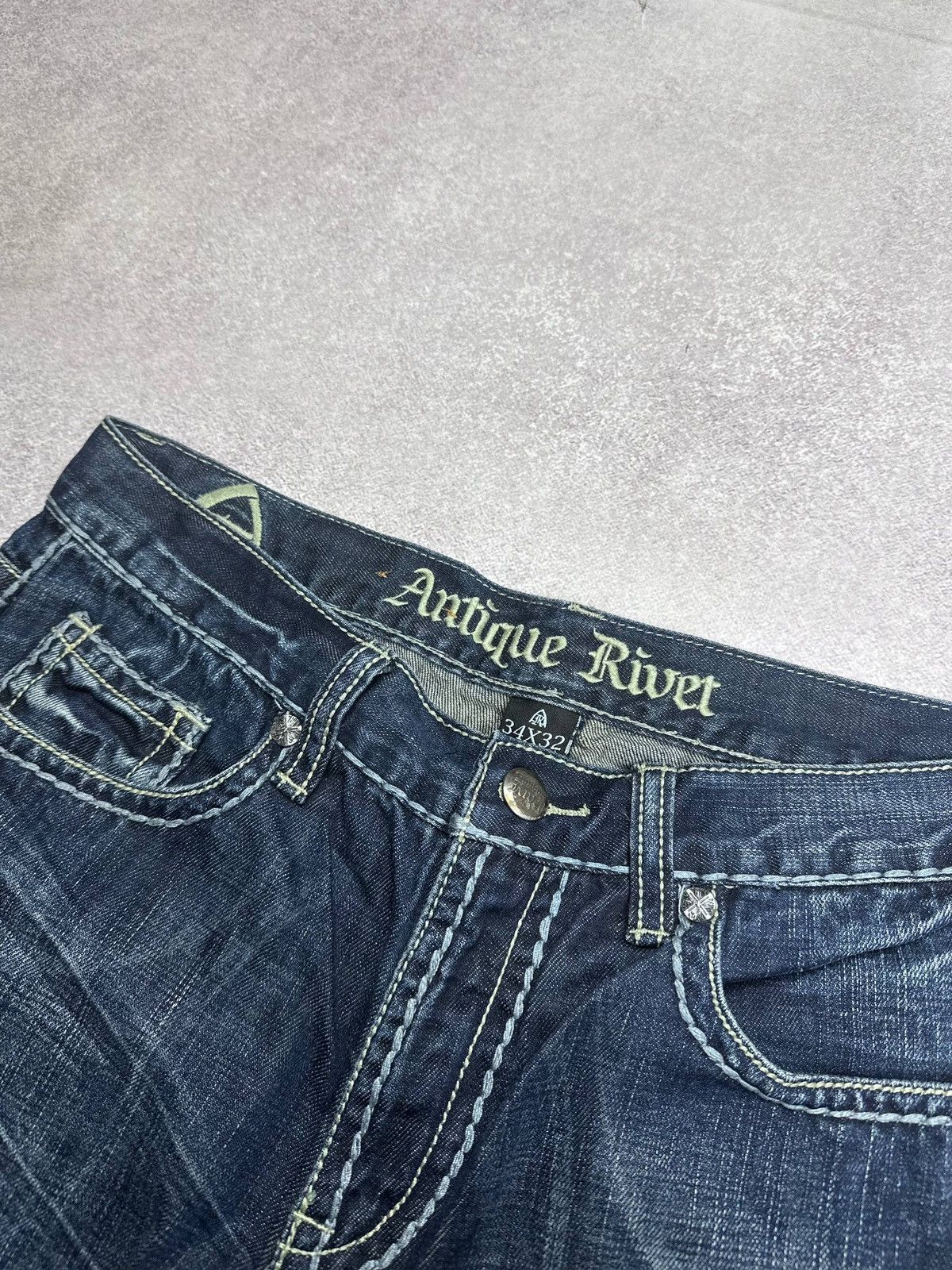Affliction Antique Rivet Studded Distressed Jeans Size US 34 / EU 50 - 4 Thumbnail