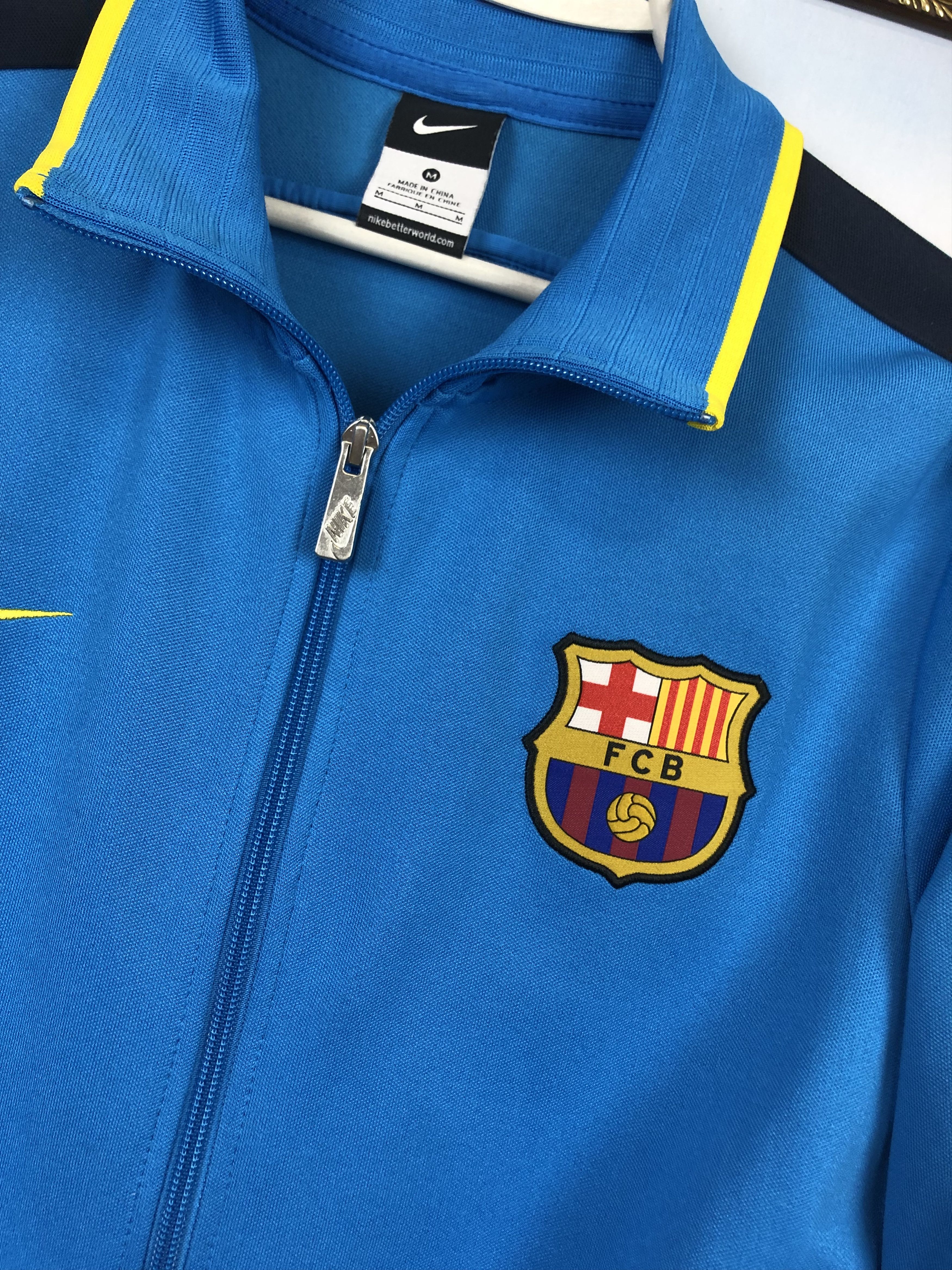 Nike Vintage Nike Barcelona Football Jacket Soccer Track Top Zip Size US M / EU 48-50 / 2 - 7 Thumbnail