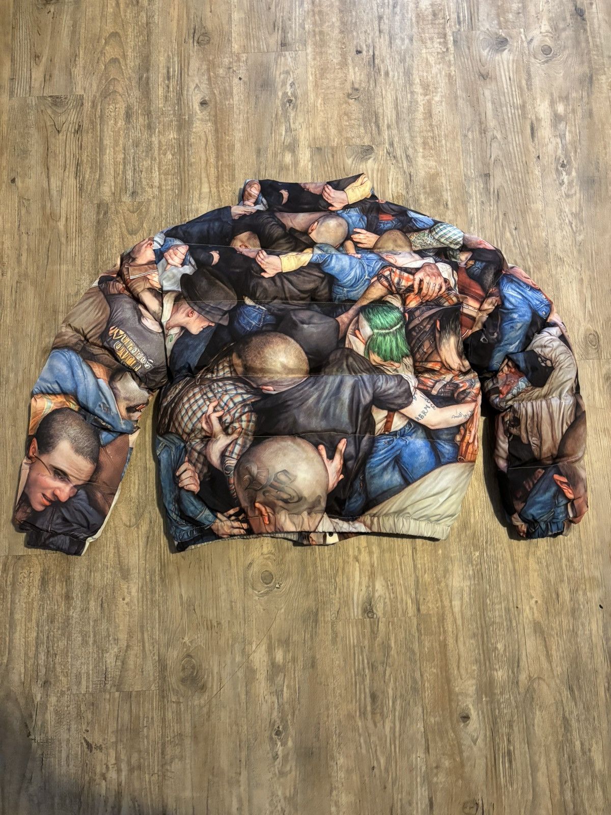 Vale Vale Forever x Dan Witz Moshpit Puffer Size US M / EU 48-50 / 2 - 2 Thumbnail