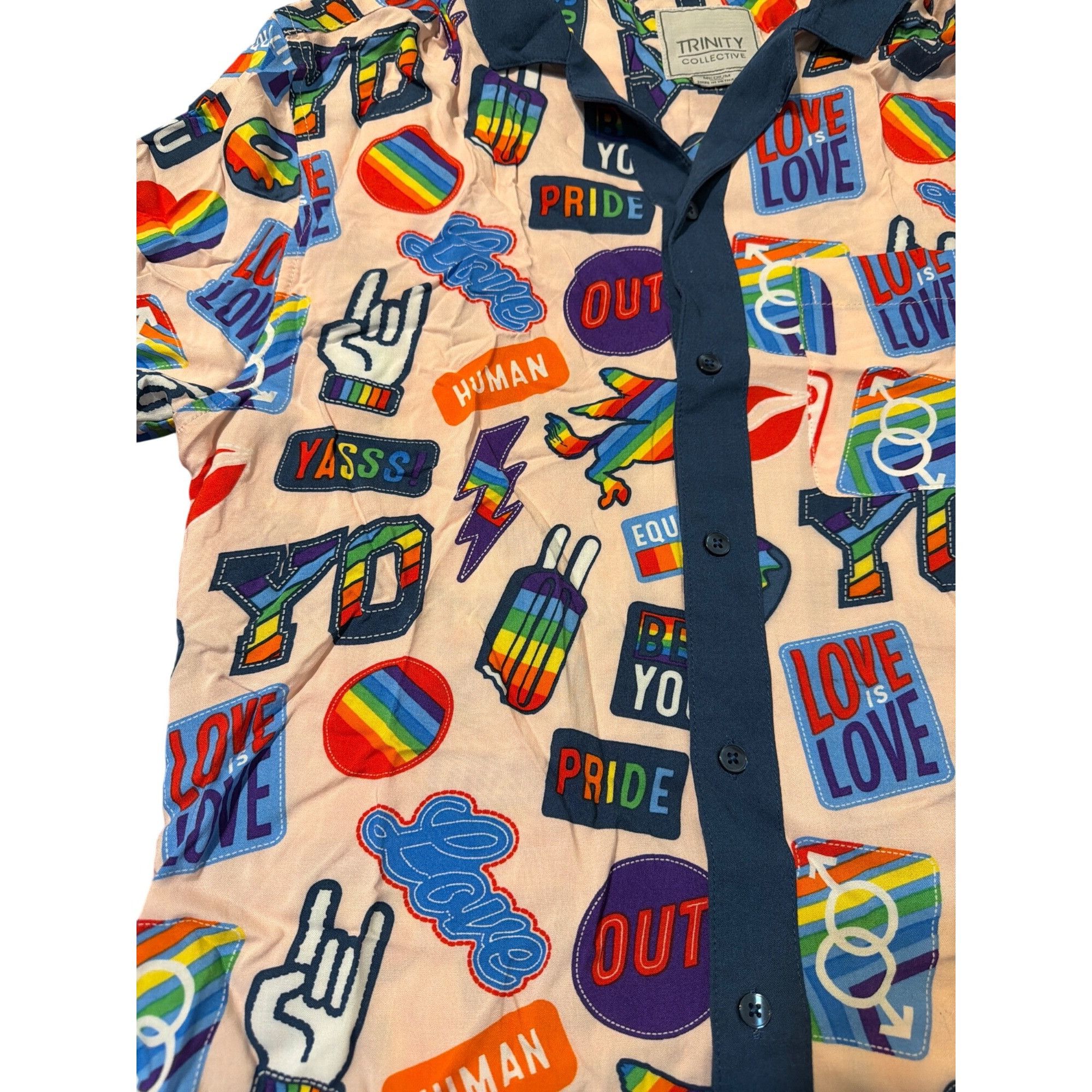 Other Trinity Collective Take Pride Button Up Shirt Rainbow Short Size US M / EU 48-50 / 2 - 3 Thumbnail