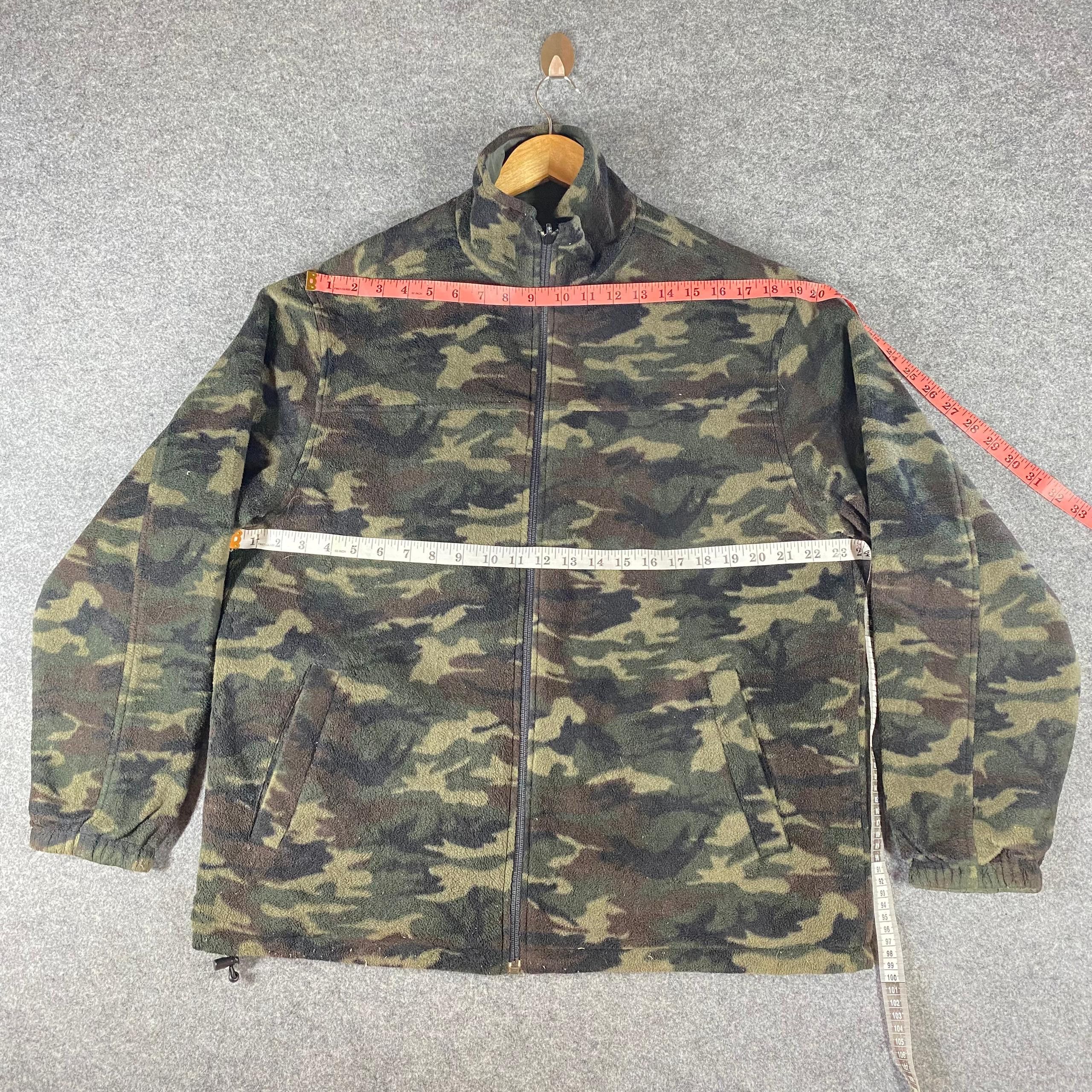 Uniqlo Vintage Uniqlo Riversible Camo Jacket Size US L / EU 52-54 / 3 - 6 Thumbnail