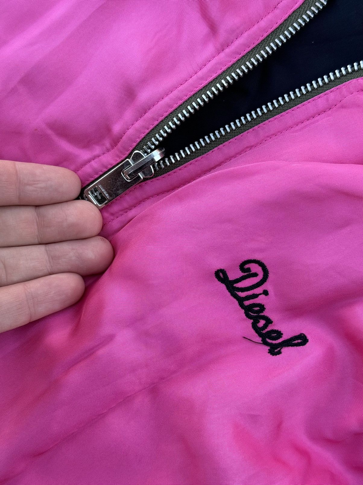 Other Diesel double side silk printed bomber jacket pink black Size US L / EU 52-54 / 3 - 12 Thumbnail