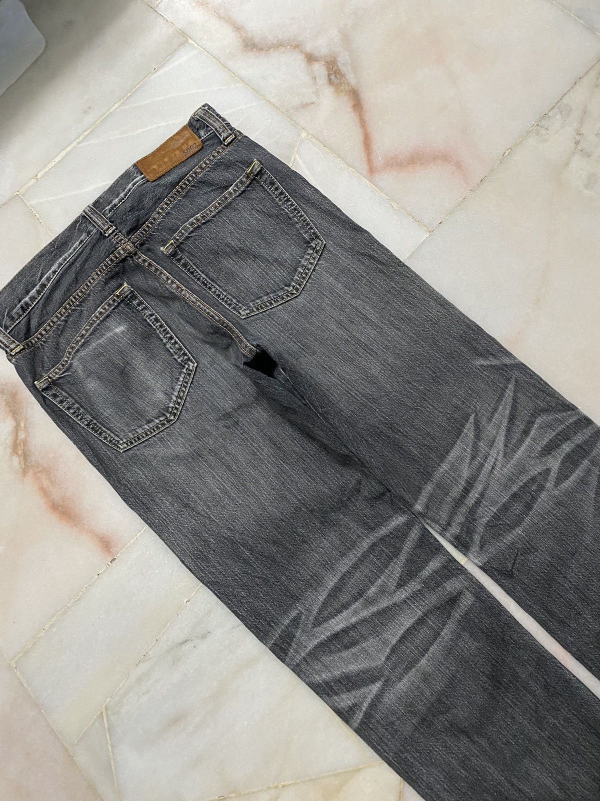 If Six Was Nine × Japanese Brand 💥Baggy 90s Uniqlo S002 Mudwash Faded Distress thrashed Jean Size US 29 - 19 Thumbnail