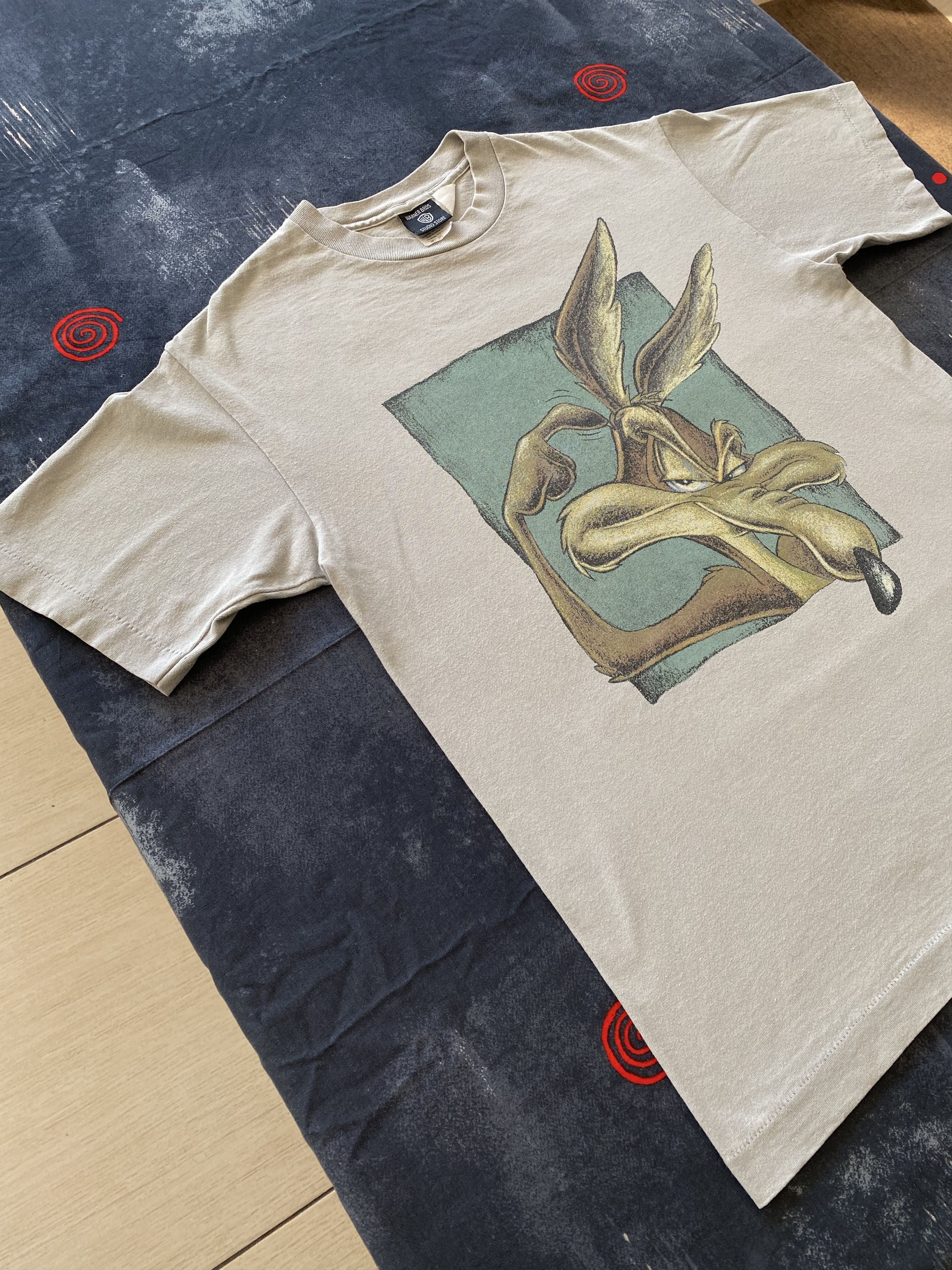 Cartoon Network Vintage 1995 Looney Tunes Wile E. Coyote T-shirt Size US M / EU 48-50 / 2 - 13 Thumbnail