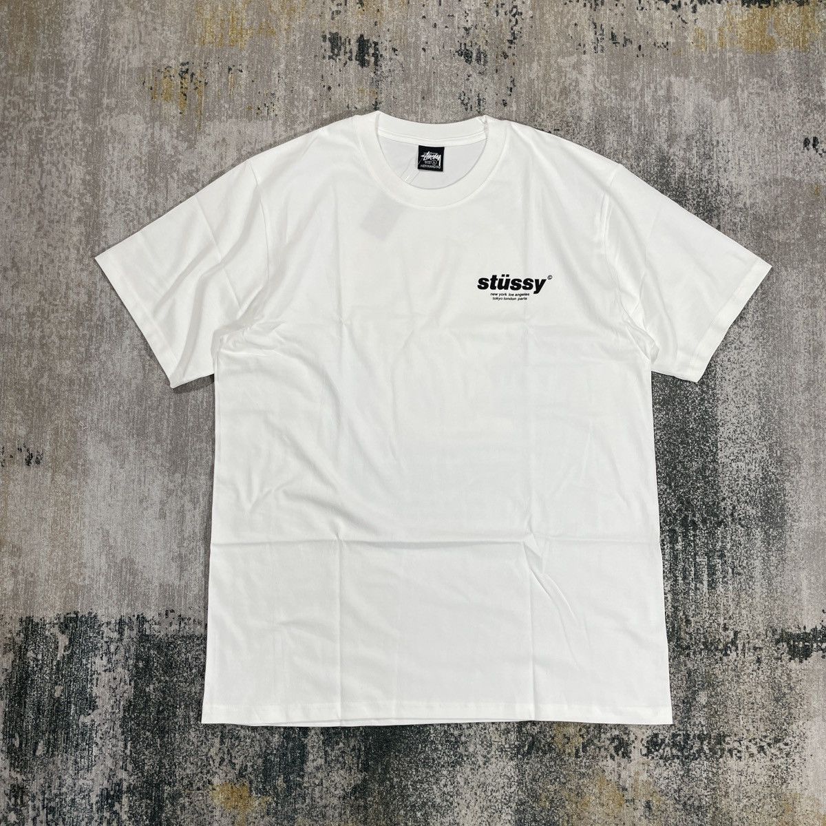 Stussy OG Stussy Gumball Logo Tee White // L Size US L / EU 52-54 / 3 - 3 Thumbnail