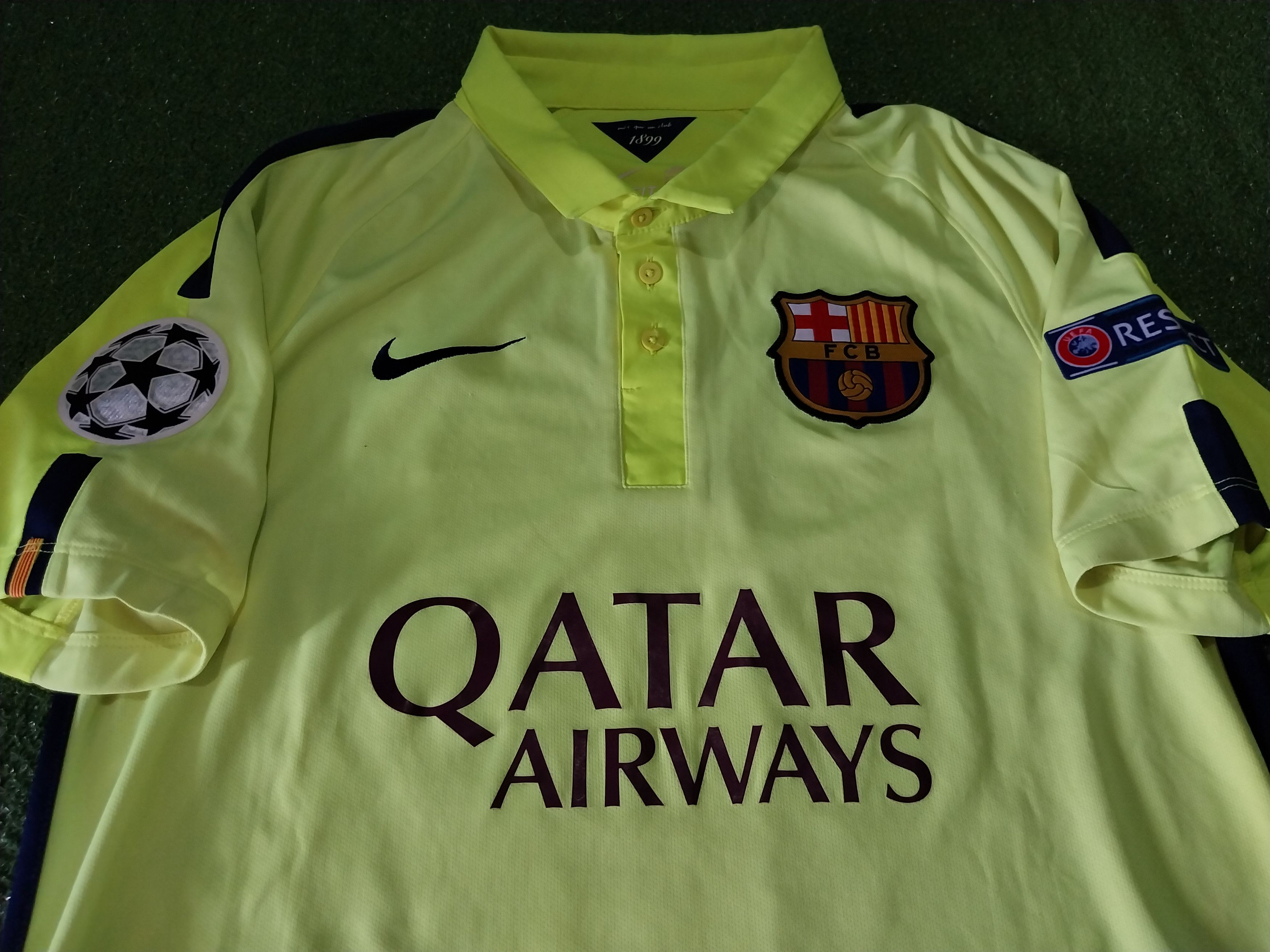 Nike × Vintage Barcelona 3rd 2014/2015 lionel messi jersey football Size US M / EU 48-50 / 2 - 3 Thumbnail