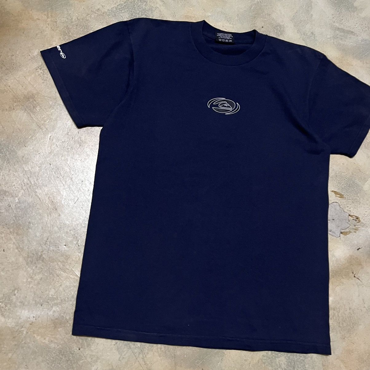 Quiksilver Vintage Quiksilver Faded T Shirt Size US M / EU 48-50 / 2 - 5 Thumbnail