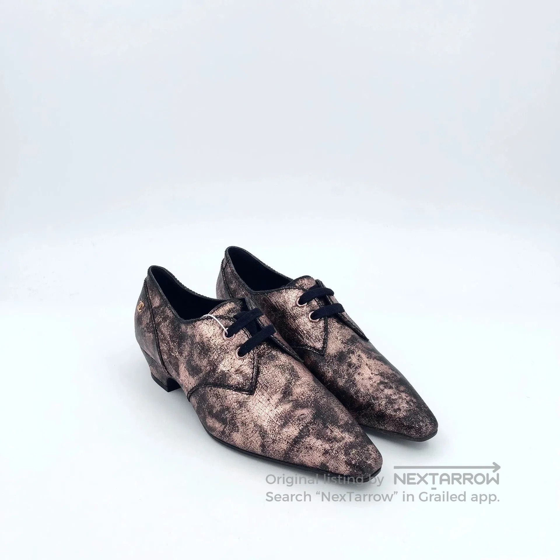 Chanel Chanel Pink Gold Logo Leather Pointed Shoes. Size US 5.5 / EU 38 - 2 Thumbnail