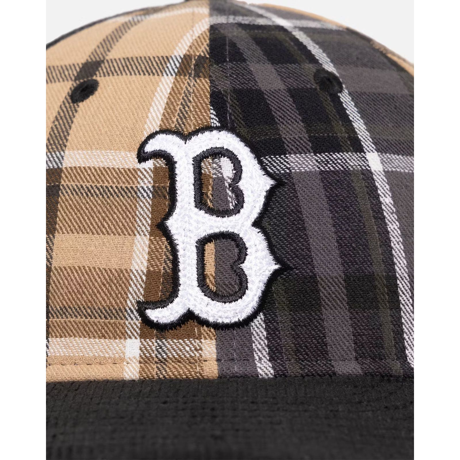 New Era Boston Red Sox New Era Plaid Strapback Hat High Crown MLB Size ONE SIZE - 7 Thumbnail