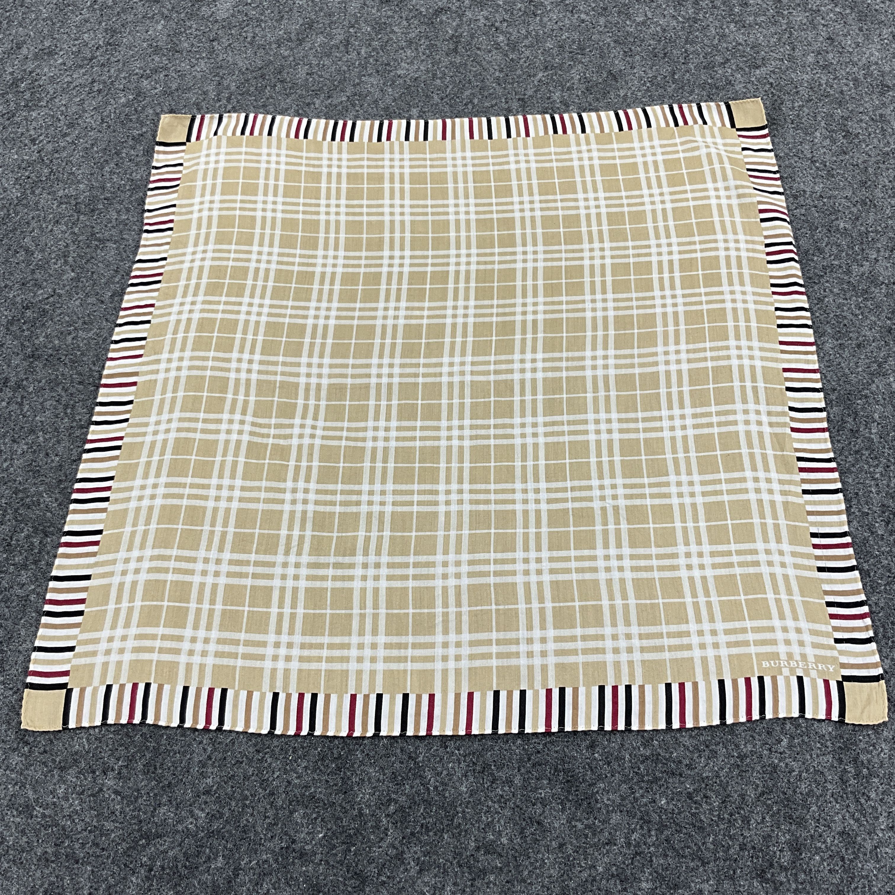 Burberry × Vintage Burberry Handkerchief / Bandana / Neckerchief B015 Size ONE SIZE - 3 Thumbnail
