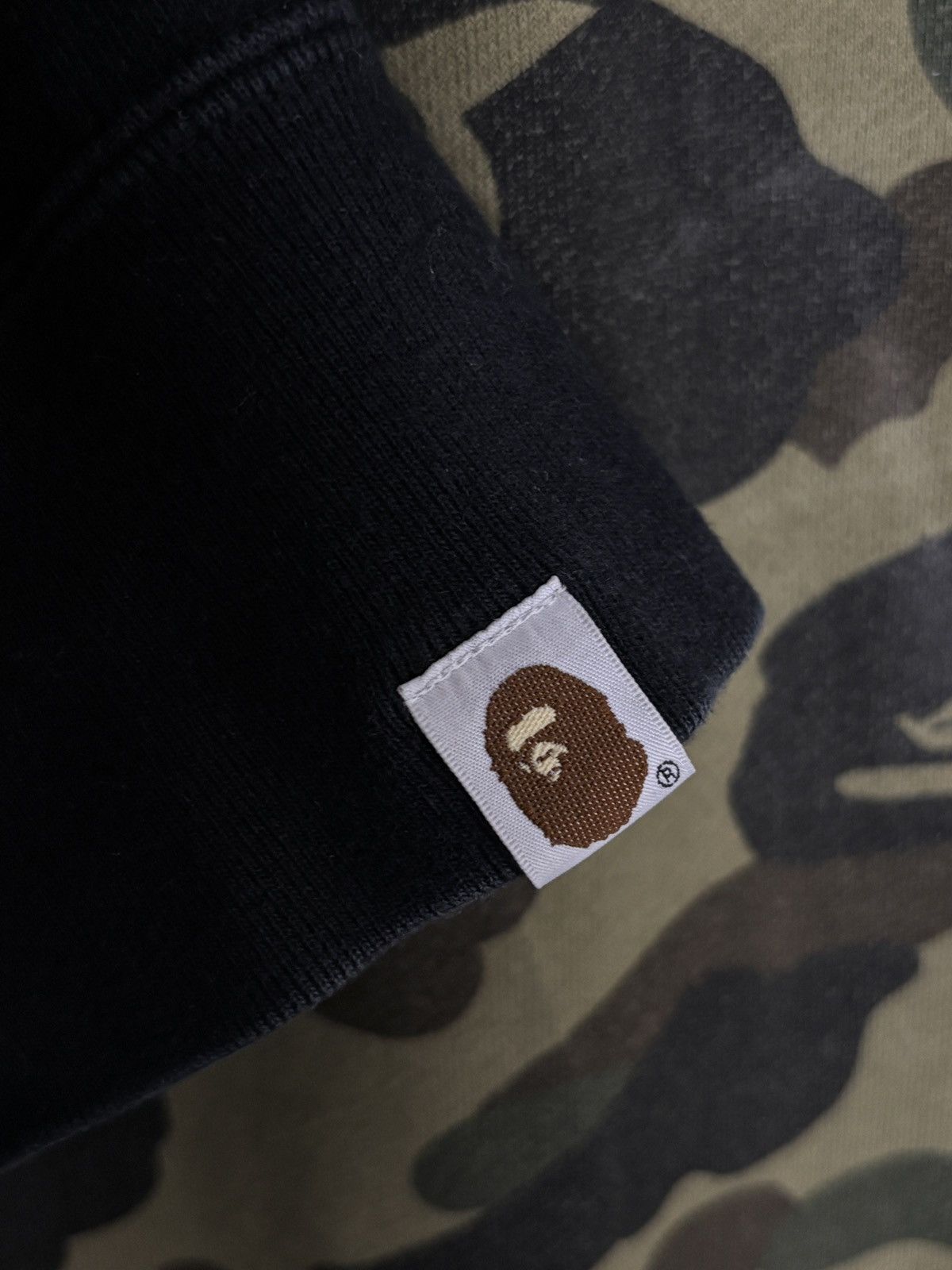 Bape Bape half green camo shark rare hoodie Size US M / EU 48-50 / 2 - 9 Thumbnail