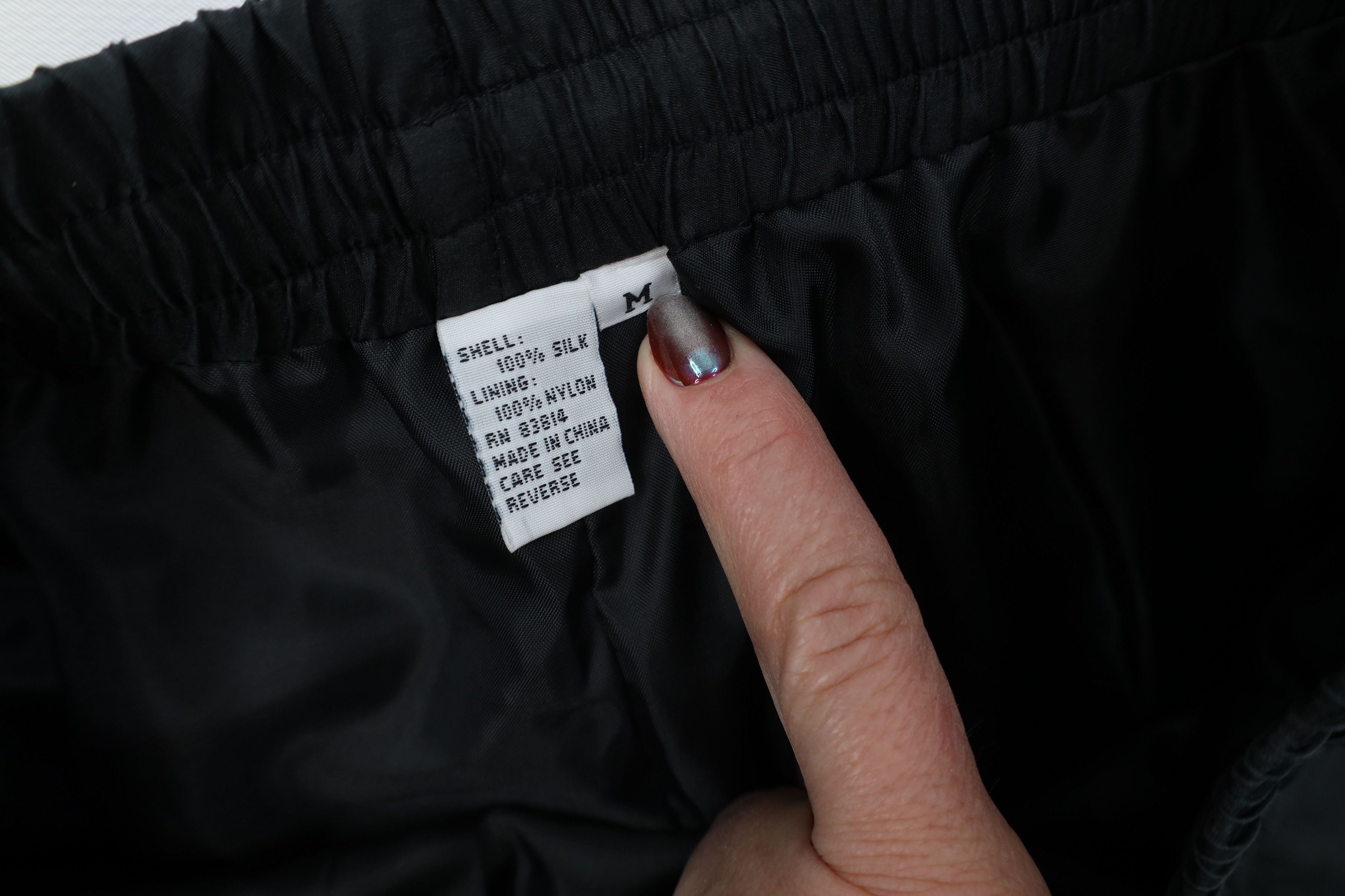 Vintage Vintage 90s Streetwear Blank Lightweight Silk Pants Black Size US 34 / EU 50 - 7 Thumbnail