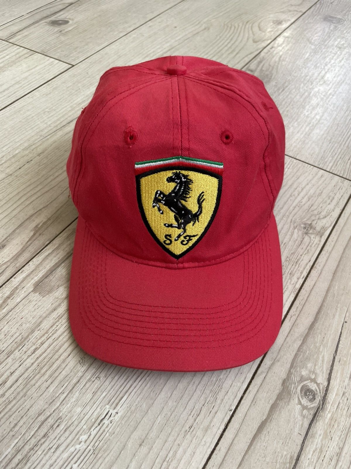 Ferrari × Formula 1 Vintage Ferrari Hat Cap Racing Italy Y2K Size ONE SIZE - 2 Thumbnail