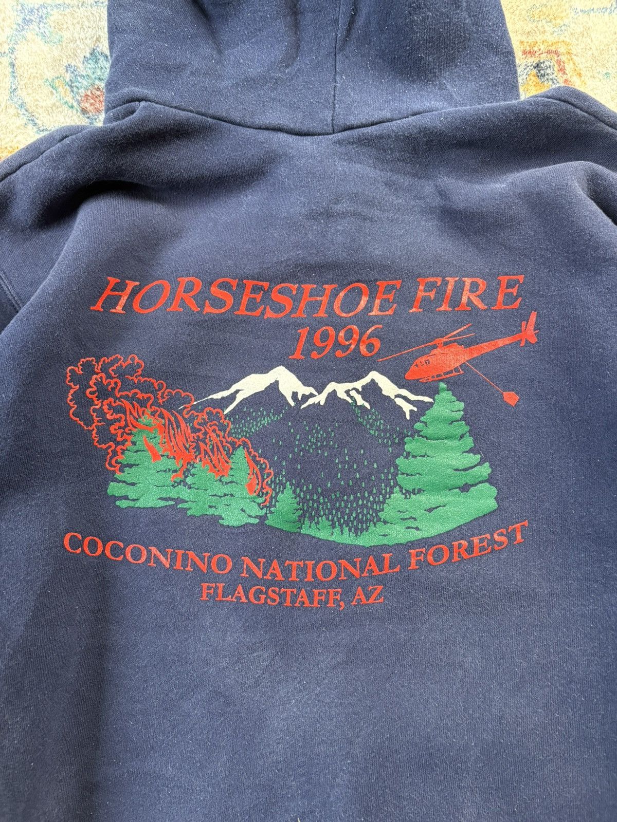 Vintage Vintage Horseshoe Fire 1/4 Zip-up Hoodie Size XL Size US XL / EU 56 / 4 - 4 Thumbnail