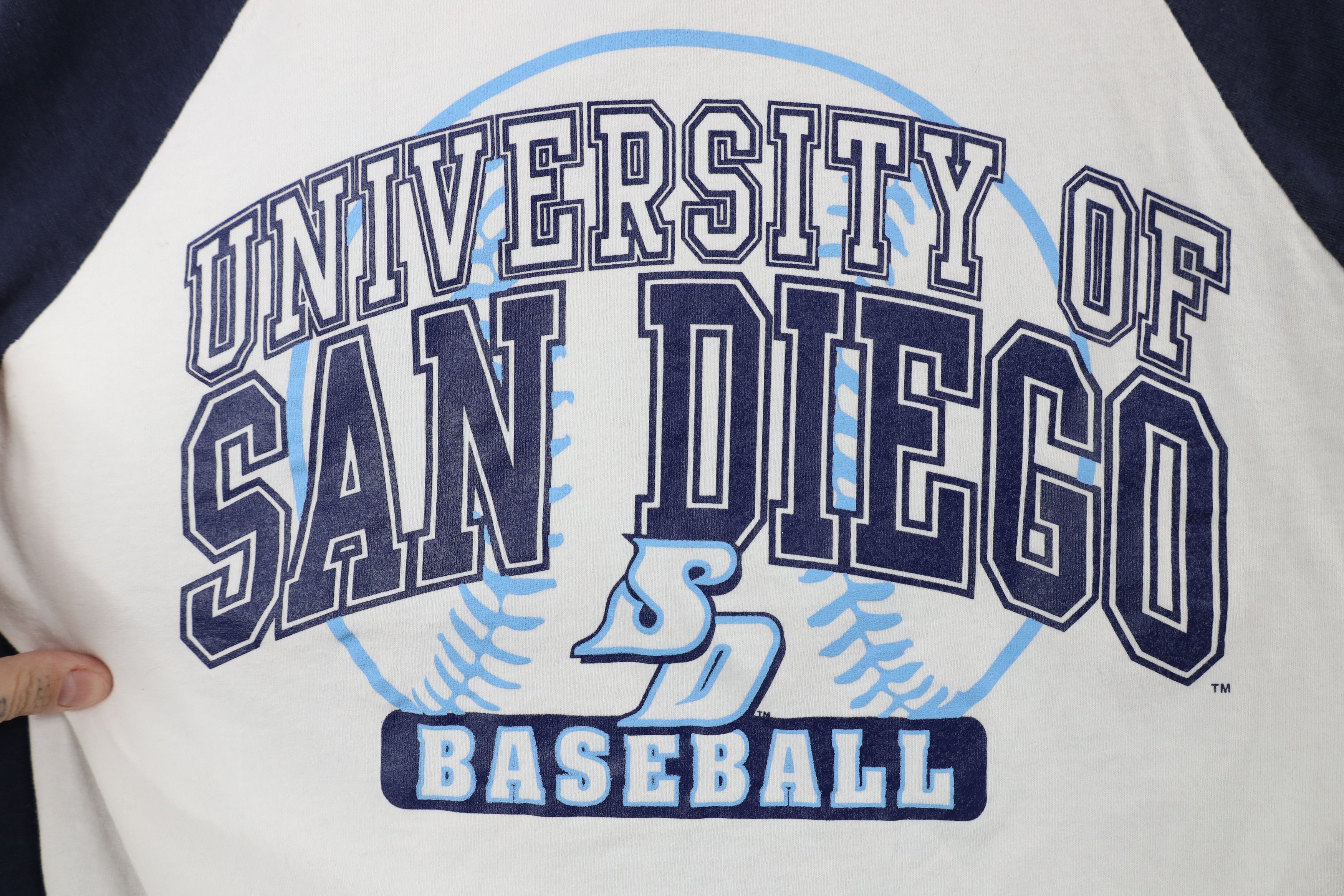 Vintage Vintage 90s San Diego Baseball 3/4 Sleeve Raglan T-Shirt USA Size US M / EU 48-50 / 2 - 4 Thumbnail