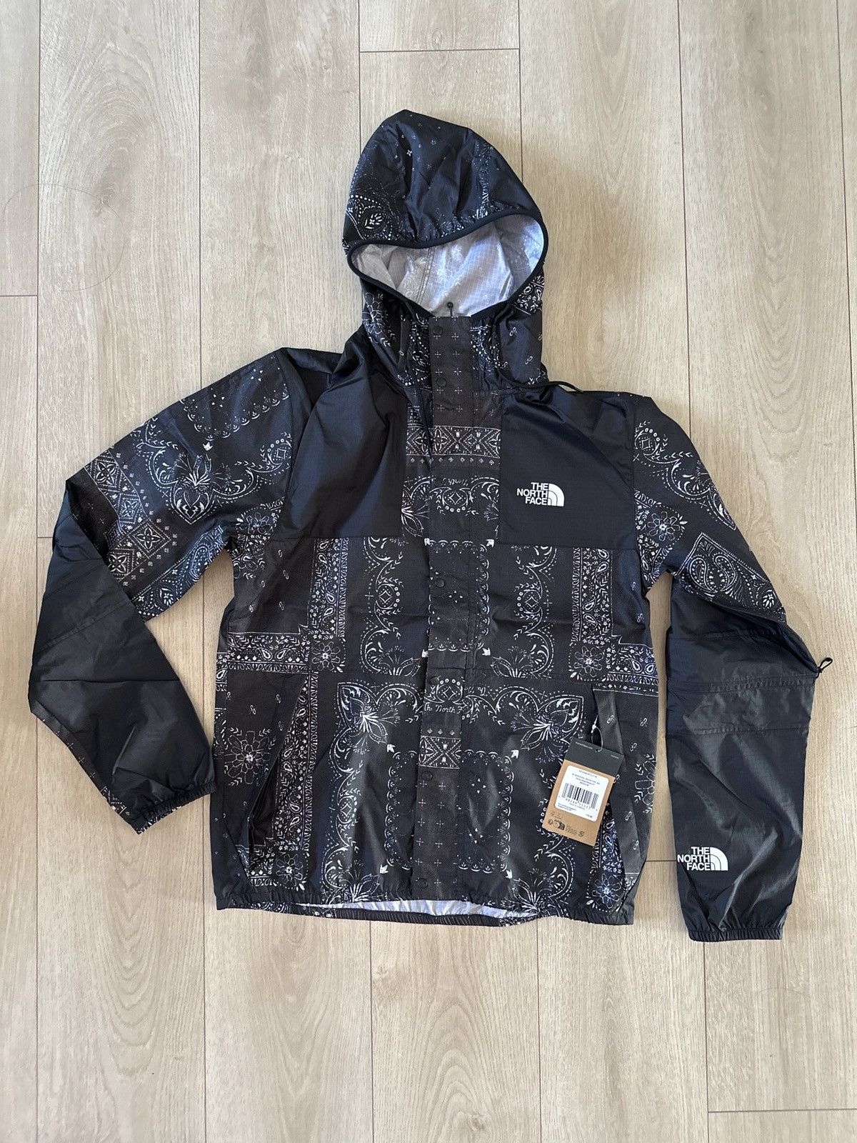 Supreme × The North Face Supreme X The Northface Paisley Mountain