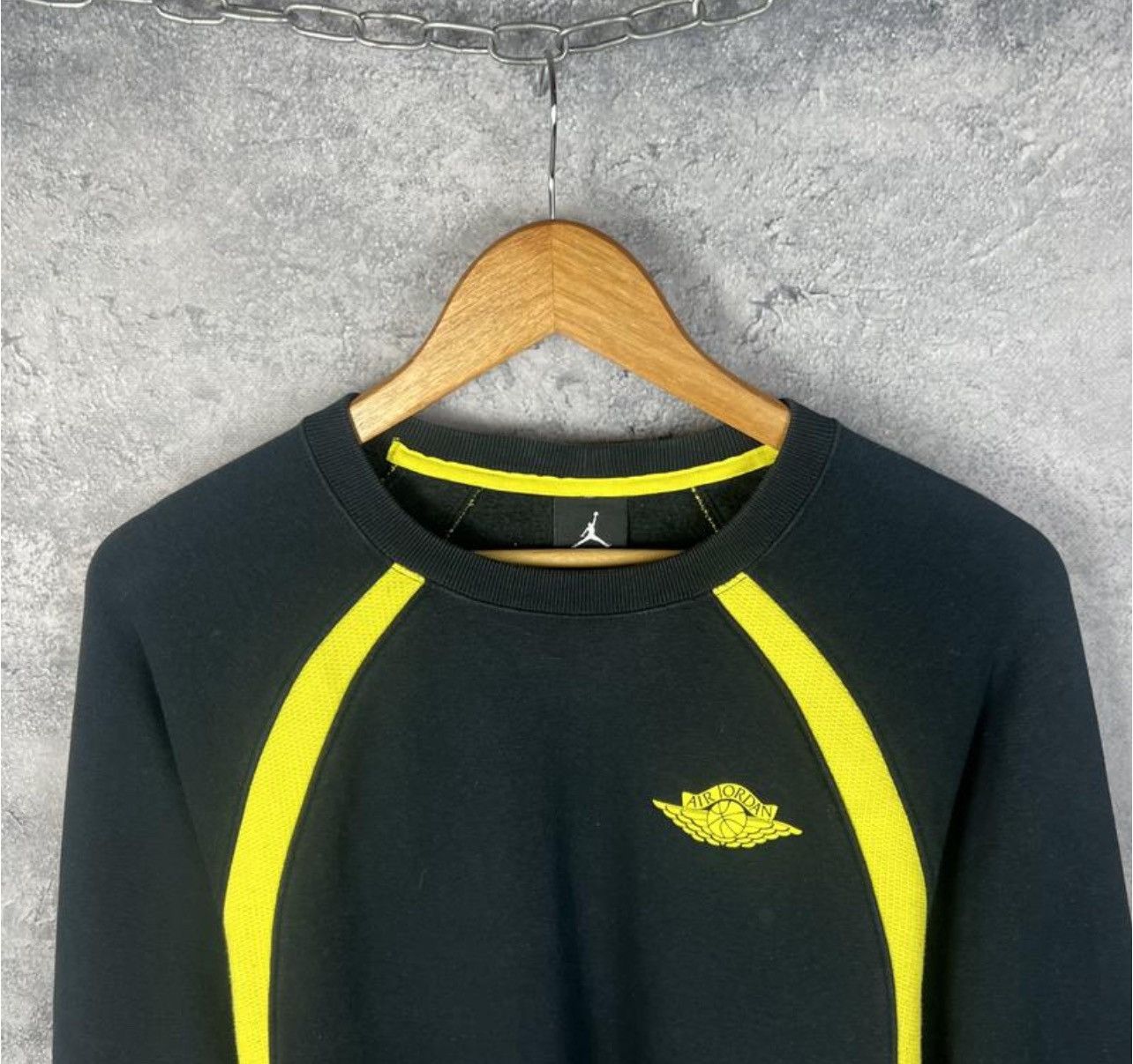 Jordan Brand Jordan Sweatshirt Men's Size S Black Cotton Long Sleeve Y2K Size US S / EU 44-46 / 1 - 3 Thumbnail
