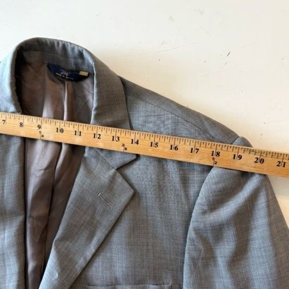 Brooks Brothers Brooks Brothers Blazer Jacket Mens 41R 2 Button Notch Lapel Wool Stretch Gray Solid Vented 4-Button Sleeve Regular Size 42R - 7 Thumbnail