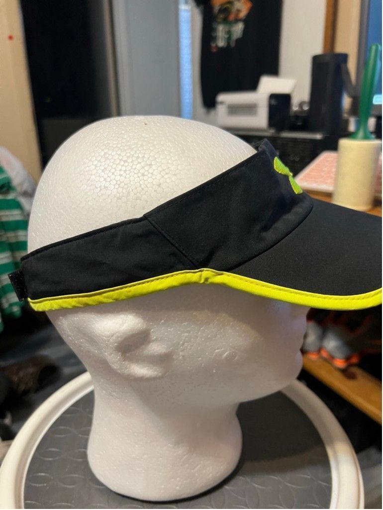 Under Armour Women's Under Armour Black Neon Yellow One Size Visor Size ONE SIZE - 4 Thumbnail