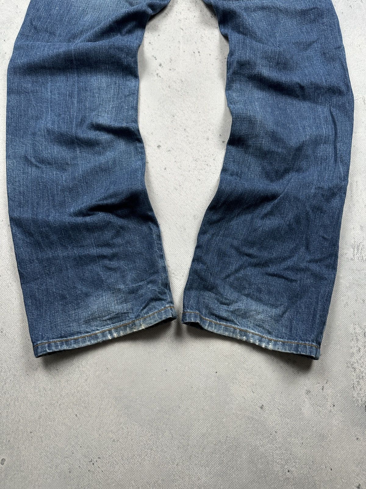 Valentino R.E.D. Valentino Vintage Faded Denim Jeans Flap Back Pockets Size US 31 - 12 Thumbnail