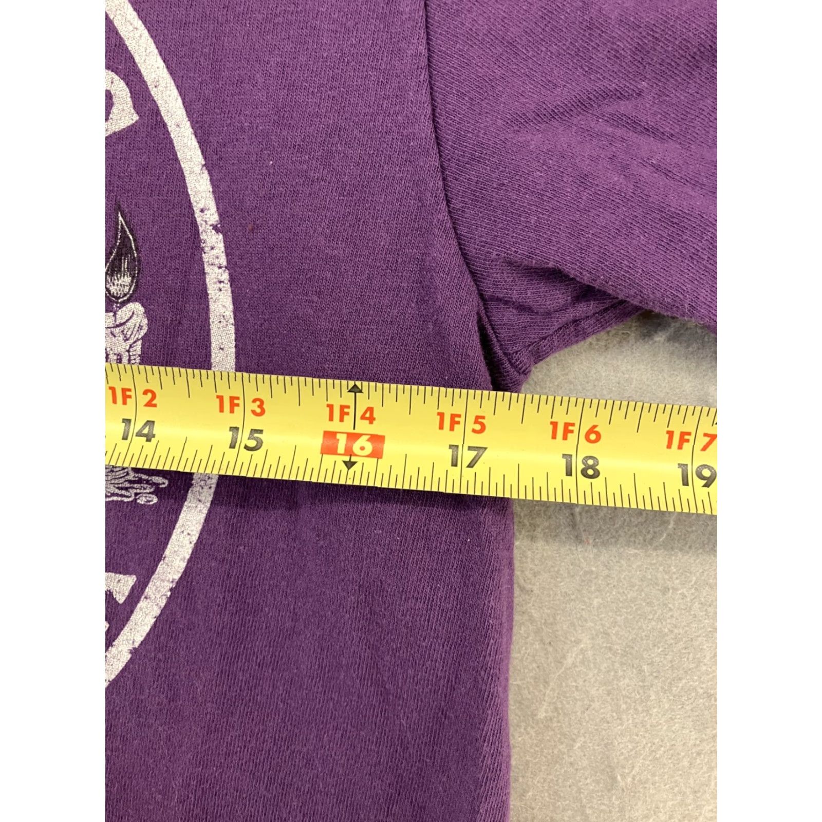 Disney Disney Hocus Pocus T-Shirt Womens Purple Short Sleeve 90s Halloween Movie Thackery Binx Size M / US 6-8 / IT 42-44 - 3 Thumbnail
