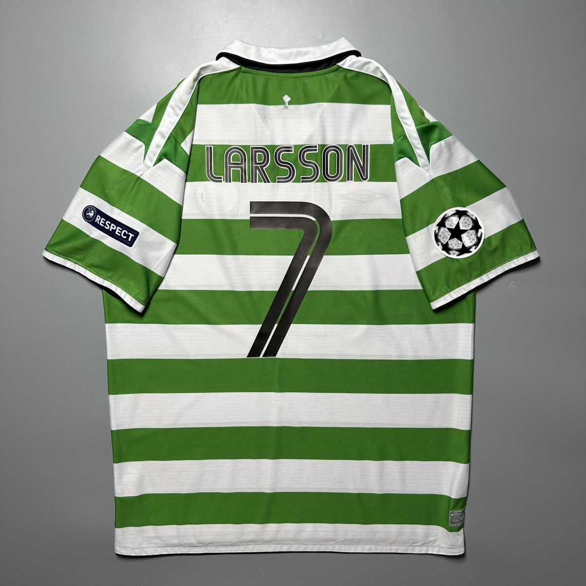 Umbro CELTIC UMBRO 2004/2005 FOOTBALL HOME JERSEY #7 LARSSON Size US XL / EU 56 / 4 - 1 Thumbnail