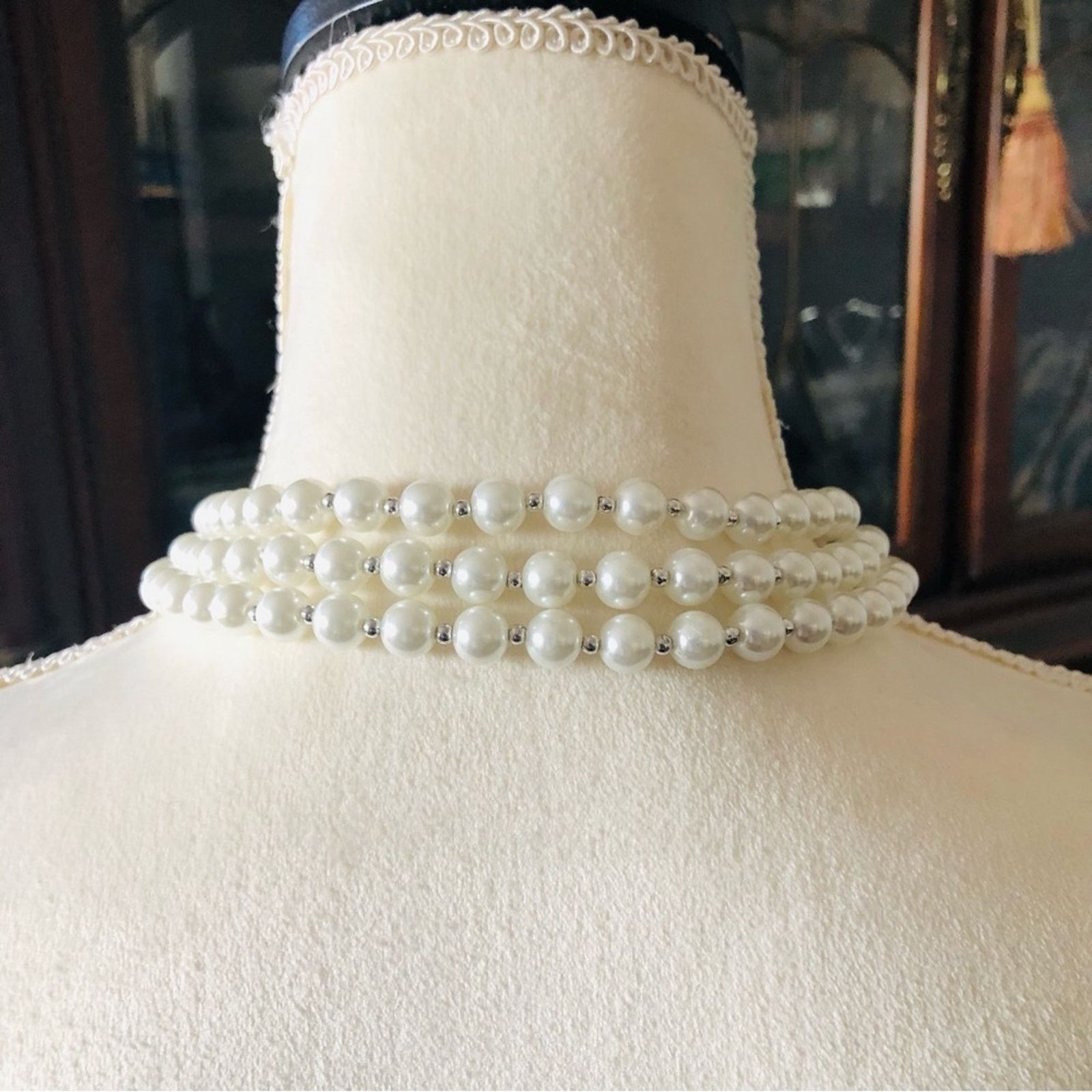 Handmade Handcrafted triple strand Pearl genuine ruby necklace Size ONE SIZE - 7 Thumbnail