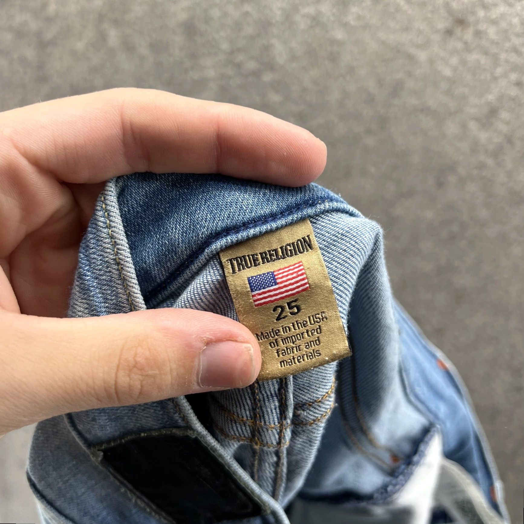 True Religion True Religion Casey Skinny Jeans Womens 25 Light Wash Distressed Stretch 25x28 Blue Denim Slim Pocket 5-Pocket Zip Womens Jeans Size 42" / US 20 - 4 Thumbnail