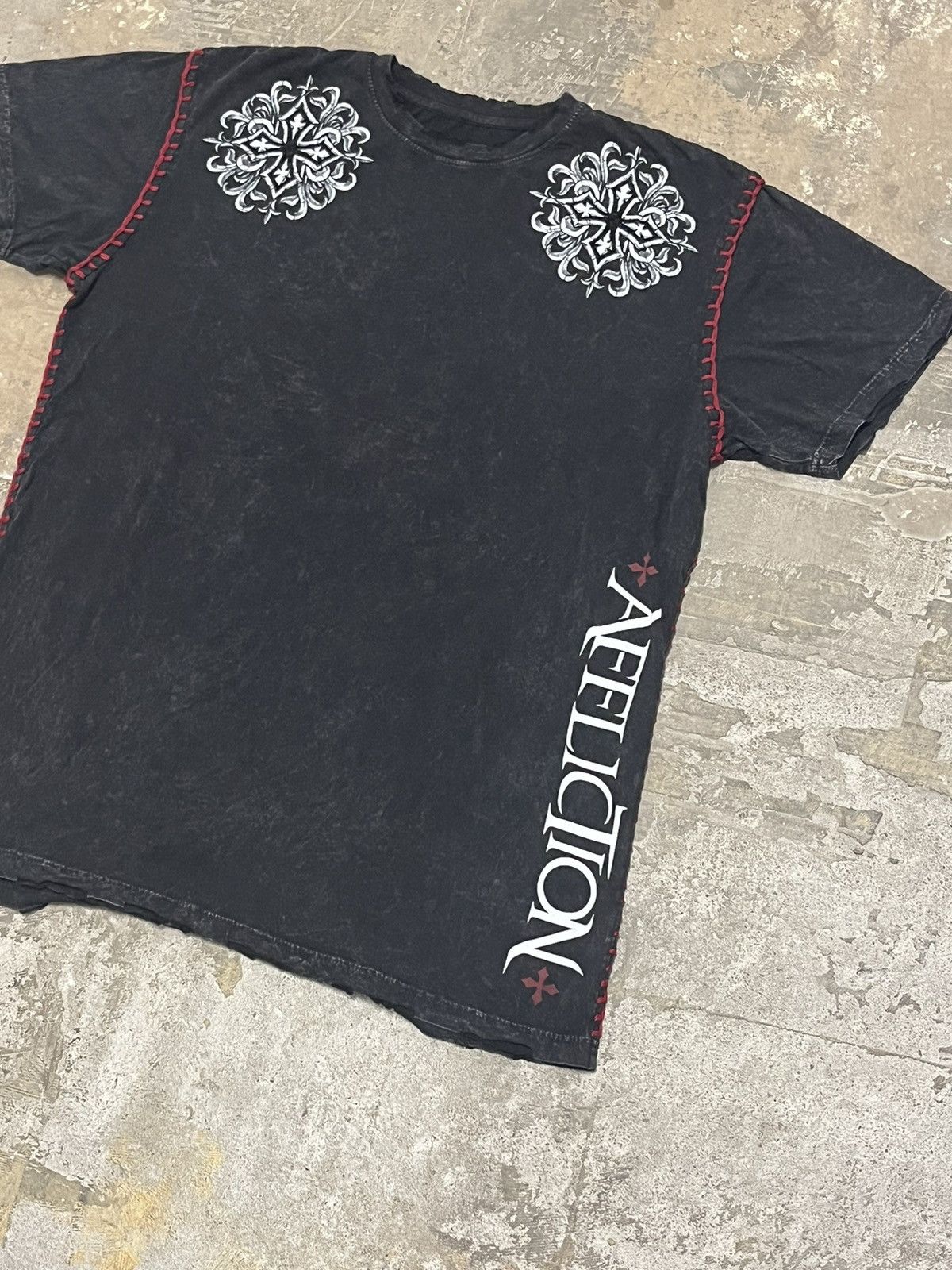 Affliction × Vintage Affliction grunge y2k skater goth emo hype tee shirt Size US XXL / EU 58 / 5 - 2 Thumbnail