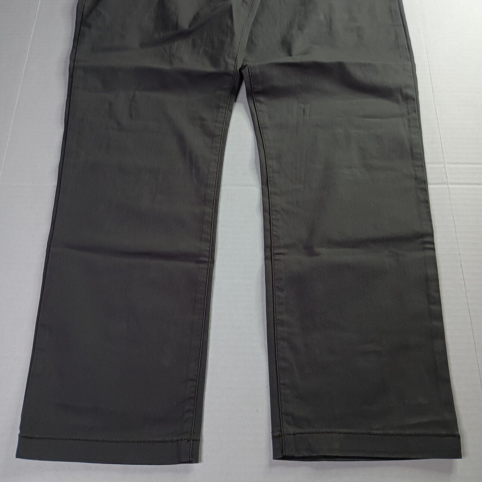 Lee Lee Chino Motion Flex Waistband Pants Men's 34x30 Gray Slim Size US 34 / EU 50 - 2 Thumbnail
