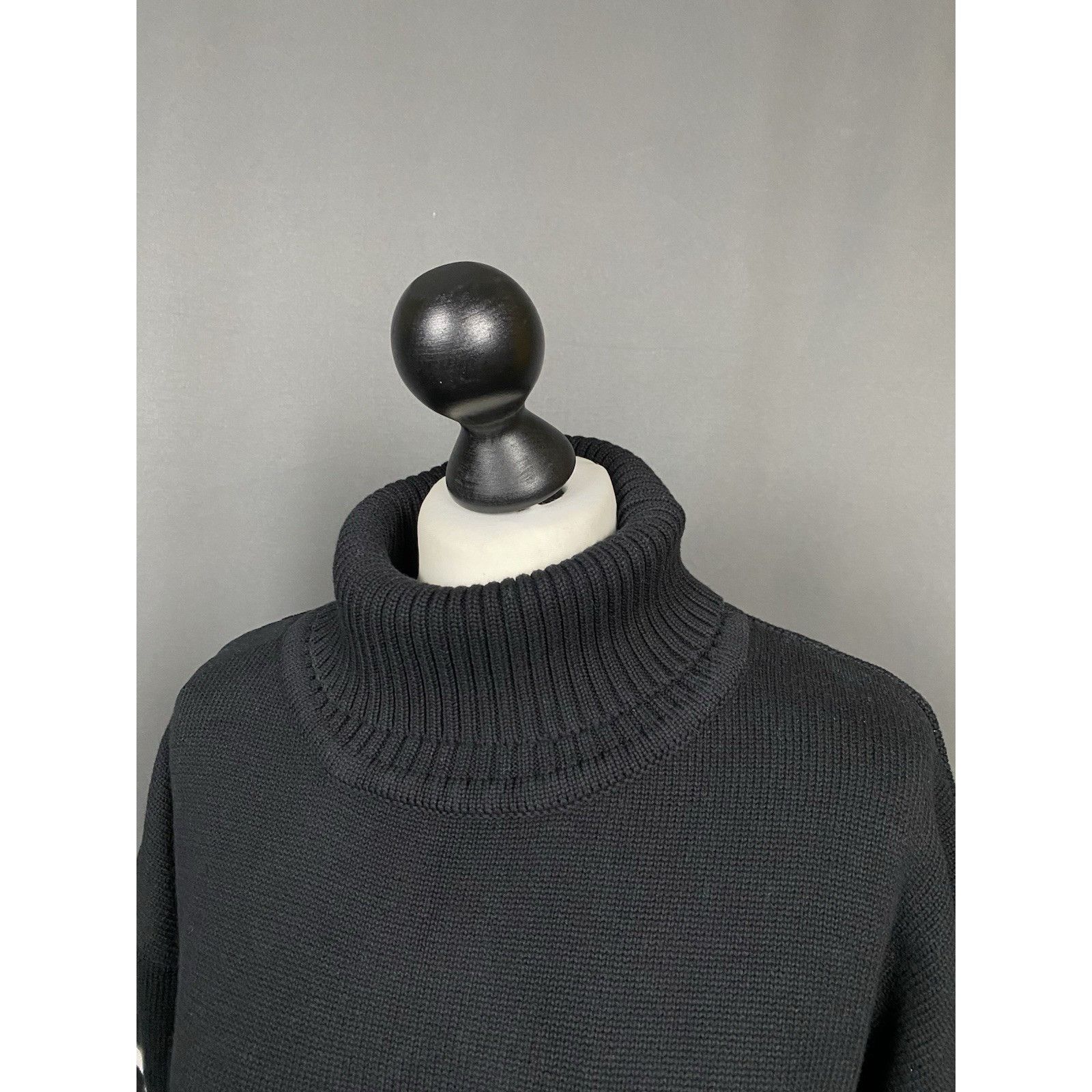AMI AMI Paris Women's Black Oversized Turtleneck Sweater Size S Size S / US 4 / IT 40 - 5 Thumbnail