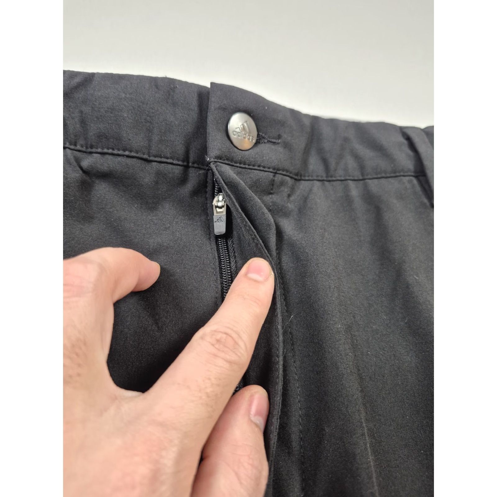 Adidas Adidas 365 Golf Shorts Mens 40 Black Stretch Chino Pockets Performance Size US 40 / EU 56 - 3 Thumbnail