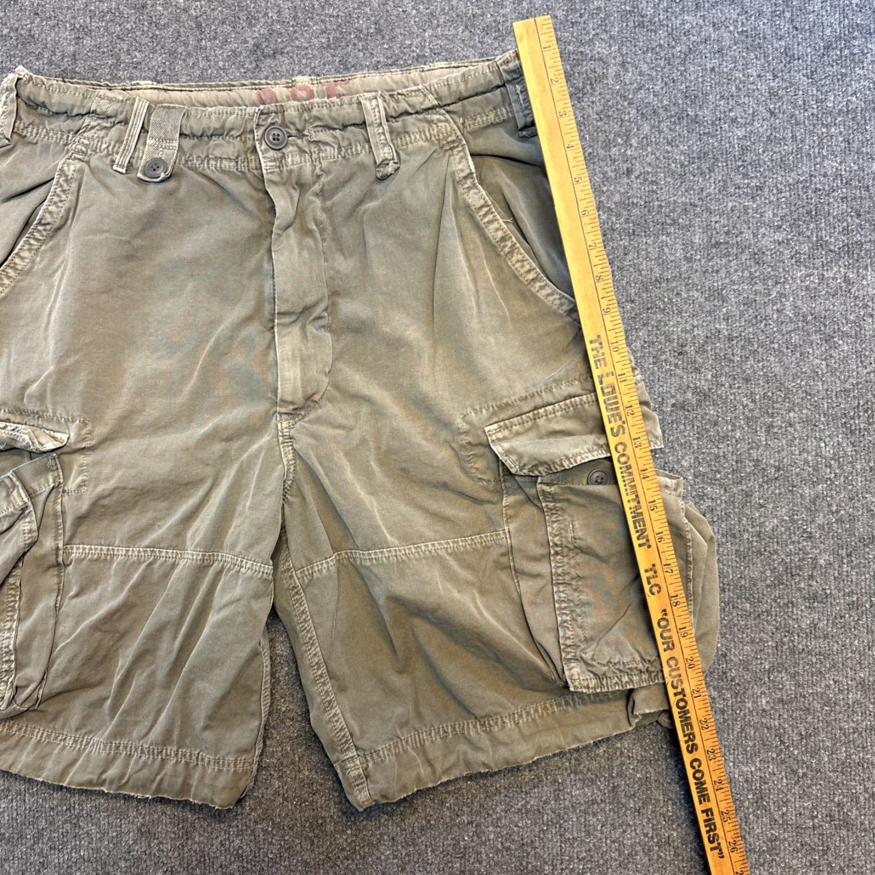 Abercrombie & Fitch Abercrombie & Fitch Men Cargo Shorts L Gray Heavyweight Distressed Pockets Adjustable Waist Y2K Size US 33 - 4 Thumbnail