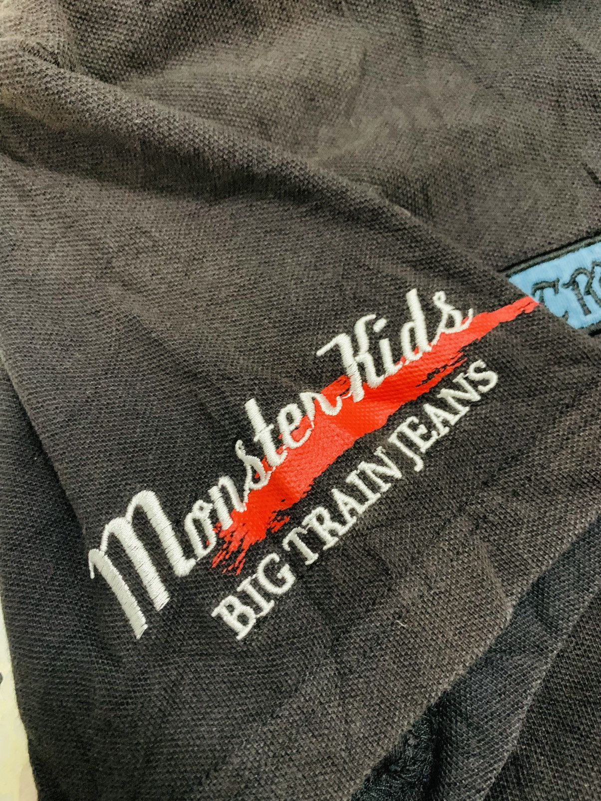 Vintage VINTAGE OSAKA BIG TRAIN JEAN MONSTER KIDS BACK-HIT Size US L / EU 52-54 / 3 - 7 Thumbnail