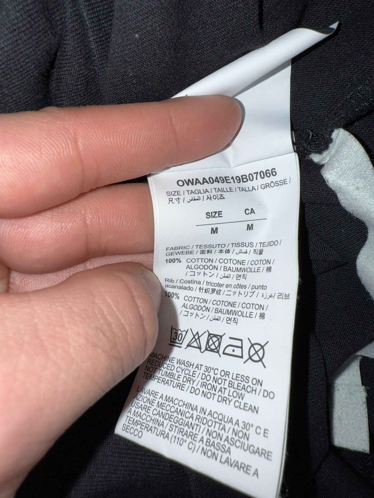 Off-White Off-White black t-shirt large floral graphic Size US M / EU 48-50 / 2 - 8 Thumbnail