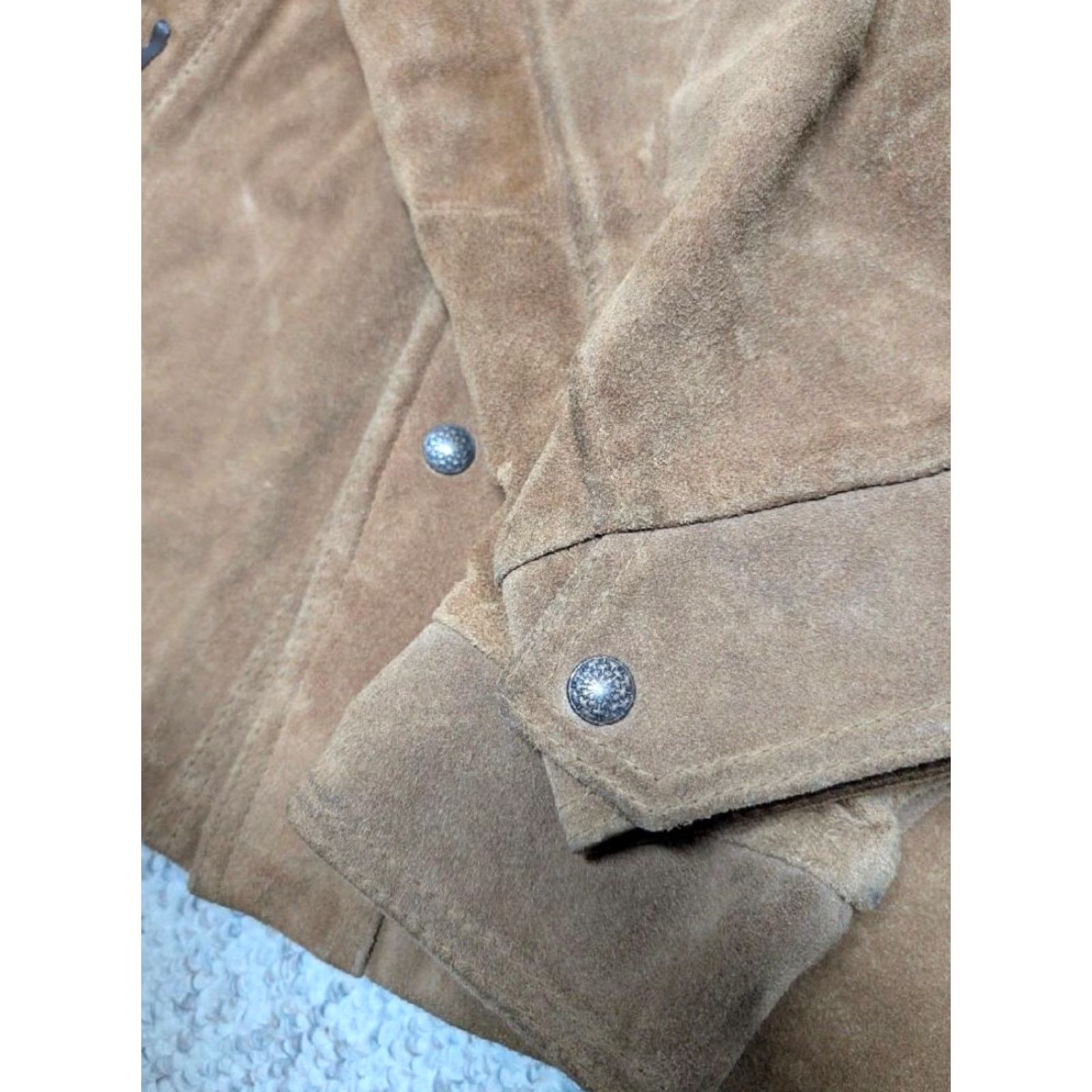 Vintage VINTAGE Field & Stream WESTERN Shirt Mens 42 Brown Leather Split-Suede Cowhide Trucker Jacket Cowhide 42 Brown Western Mens XS? Size US M / EU 48-50 / 2 - 7 Thumbnail