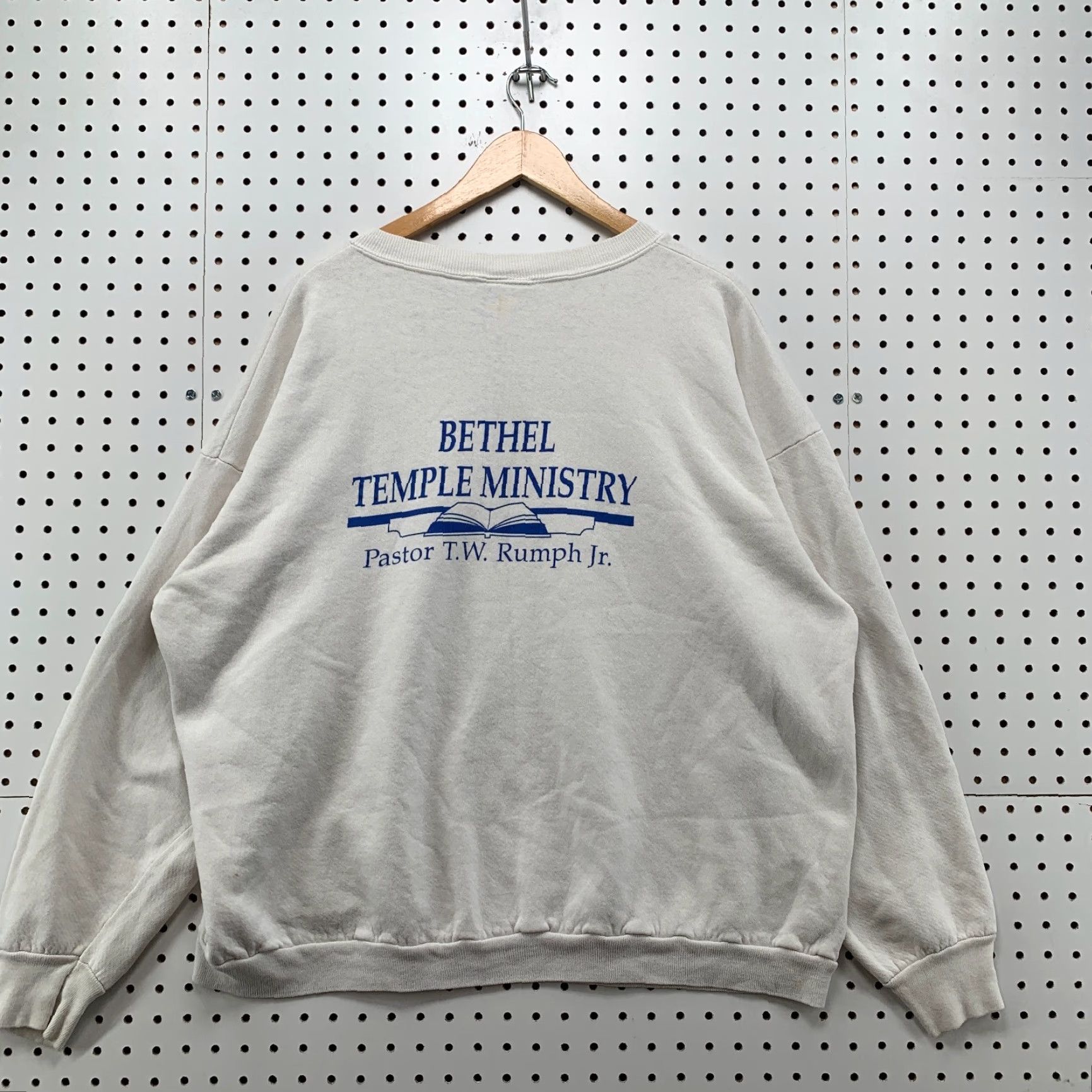 Fruit Of The Loom VINTAGE Fruit of the Loom Crewneck Sweatshirt Men 2XL White Gospel 90s Faith Religious Fleece Size US XXL / EU 58 / 5 - 2 Thumbnail