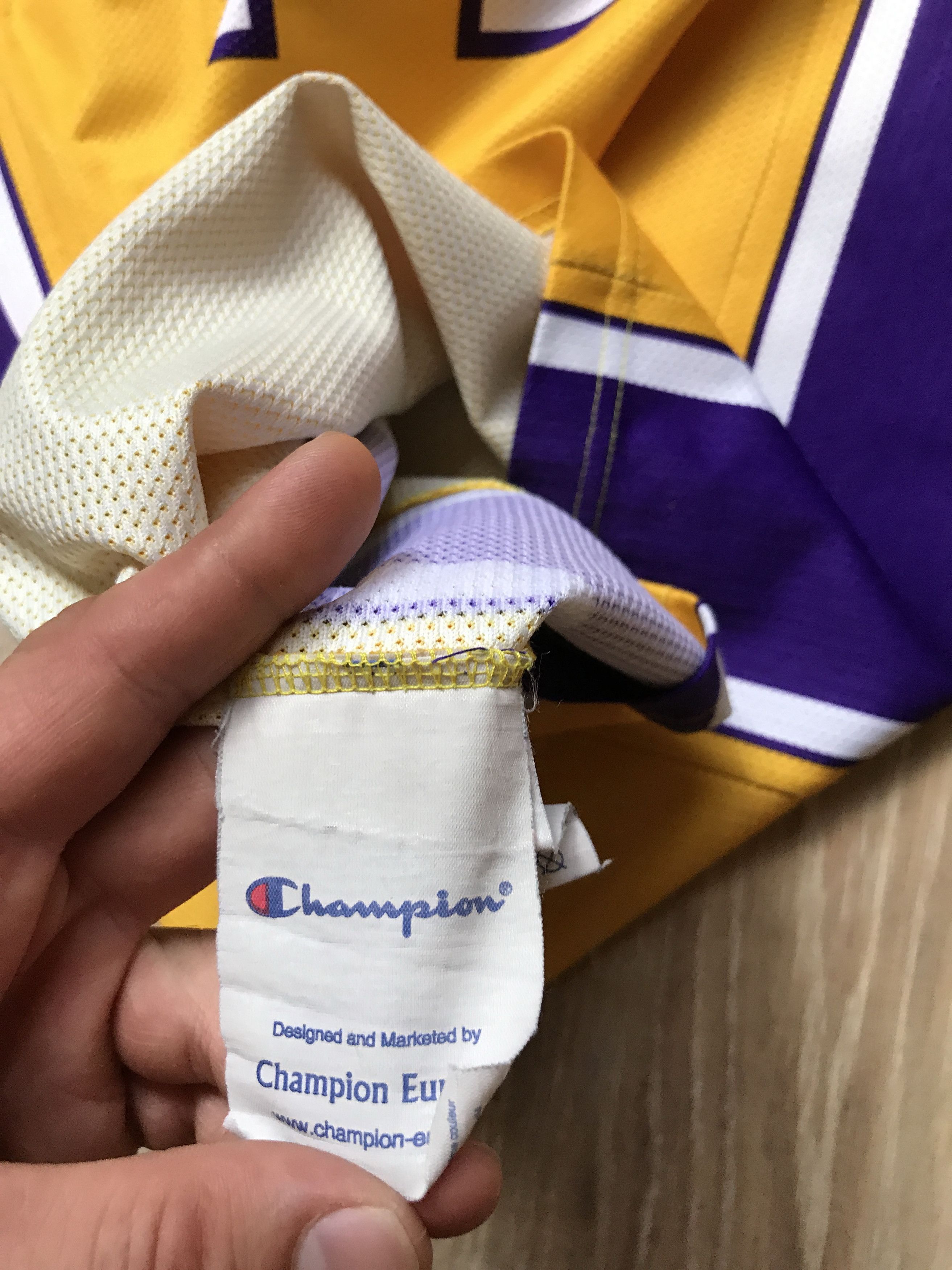 Champion × NBA × Vintage Vintage Champion Los Angeles Lakers Kids Kobe Bryant #24 Size US XXS / EU 40 - 6 Thumbnail