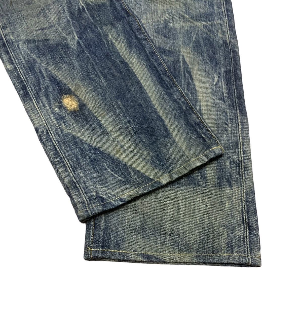 Levi's LEVI’S 501 DISTRESSED AGING DENIM Size US 28 / EU 44 - 3 Thumbnail