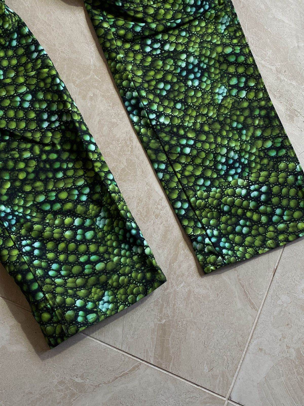 G-Star × Pharrell Pharrell & Gstar elwood 3D 5622 green iguana pants Size US 29 - 10 Thumbnail