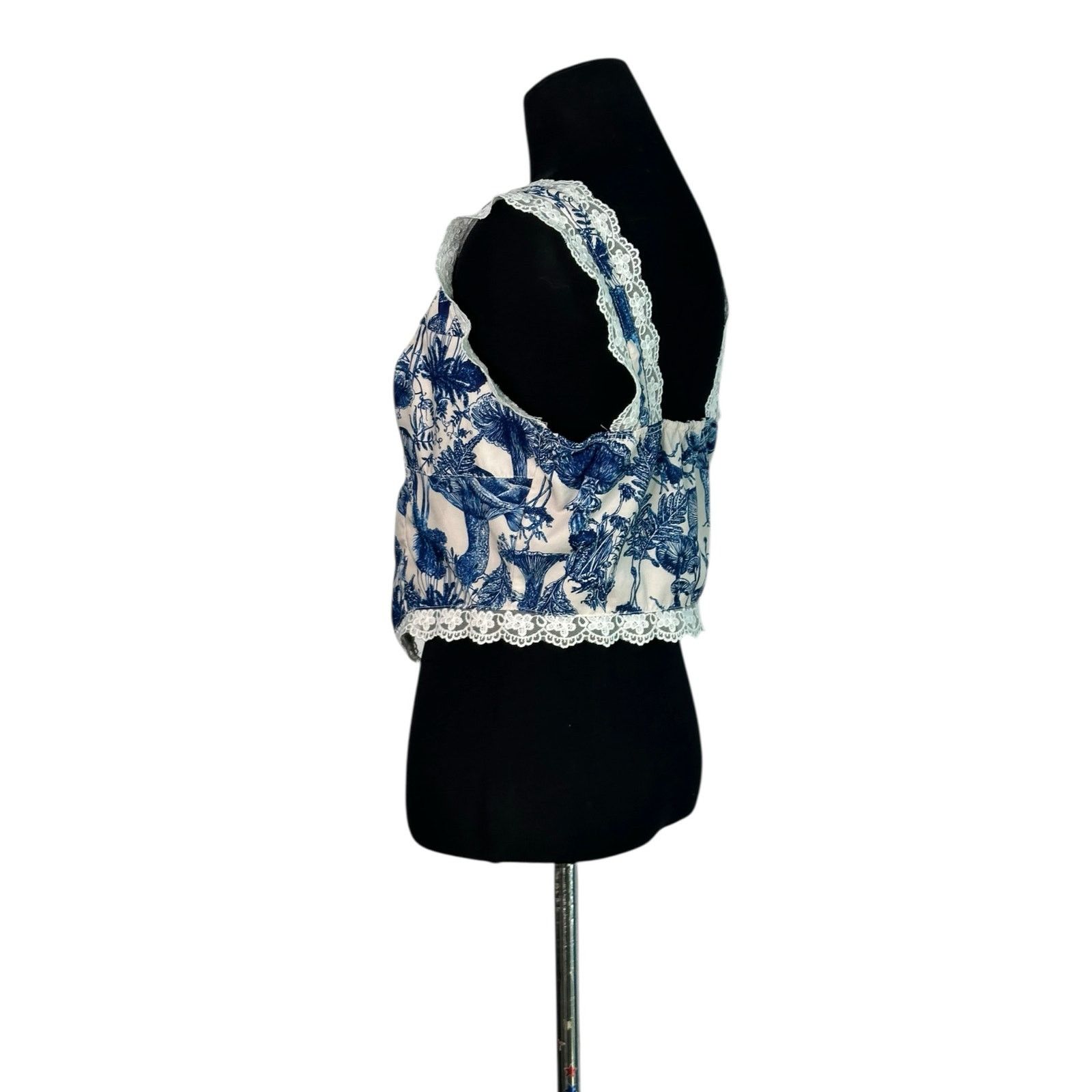 Shein Shein white blue sleeveless crop top bouse size M Size M / US 6-8 / IT 42-44 - 8 Thumbnail