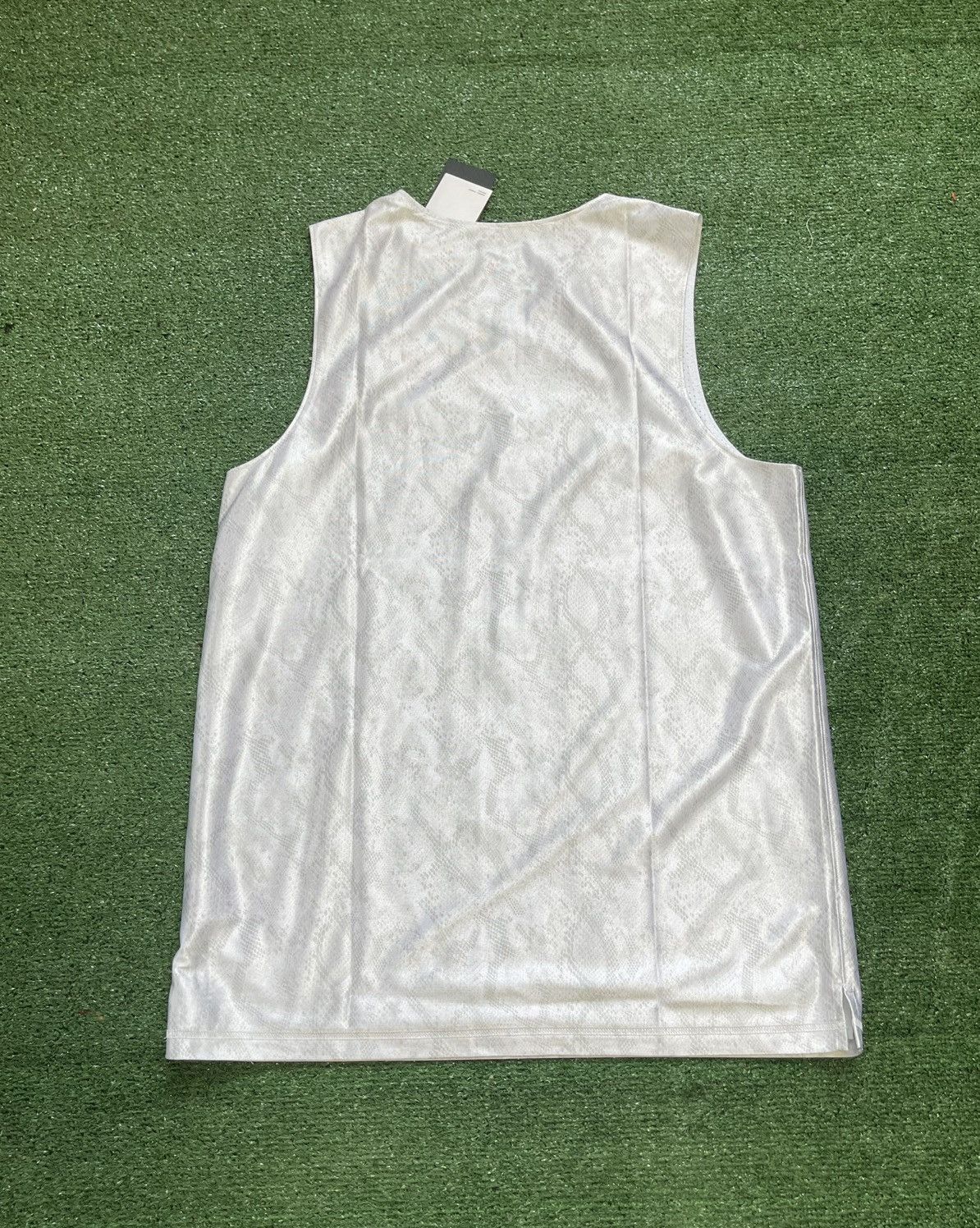 Nike Nike Kobe Bryant Mamba Dri-FIT White Reversible Jersey Size US XL / EU 56 / 4 - 3 Thumbnail
