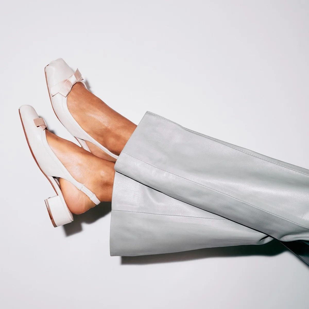 Christian Louboutin os11x0126 Mamaflirt Slingback in Beige Size US 9 / IT 39 - 2 Thumbnail