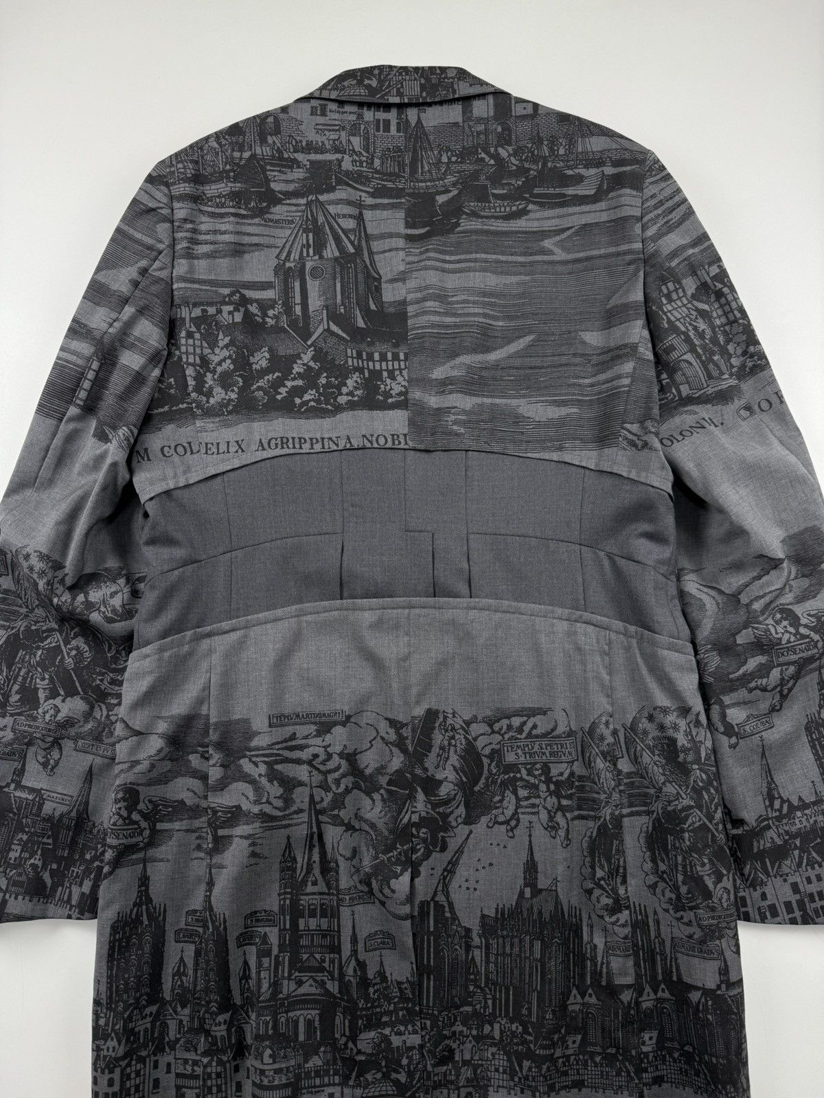 Comme des Garcons Comme des Garcons Homme Plus S/S’20 Printed Long Jacket Size US L / EU 52-54 / 3 - 13 Thumbnail