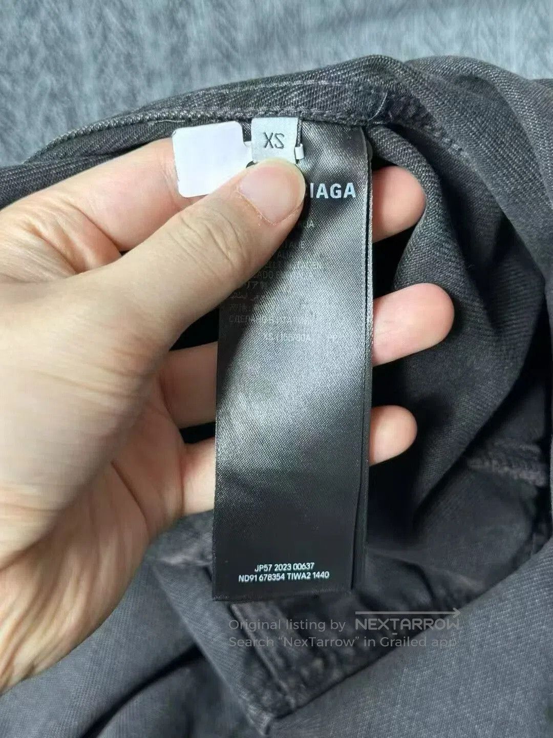 Balenciaga balenciaga black spray paint denim jacket. Size US XS / EU 42 / 0 - 4 Thumbnail